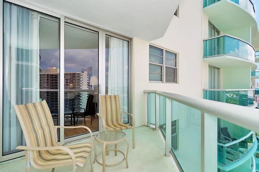 Balcony/Terrace in Tides Apt on Hollywood Beach