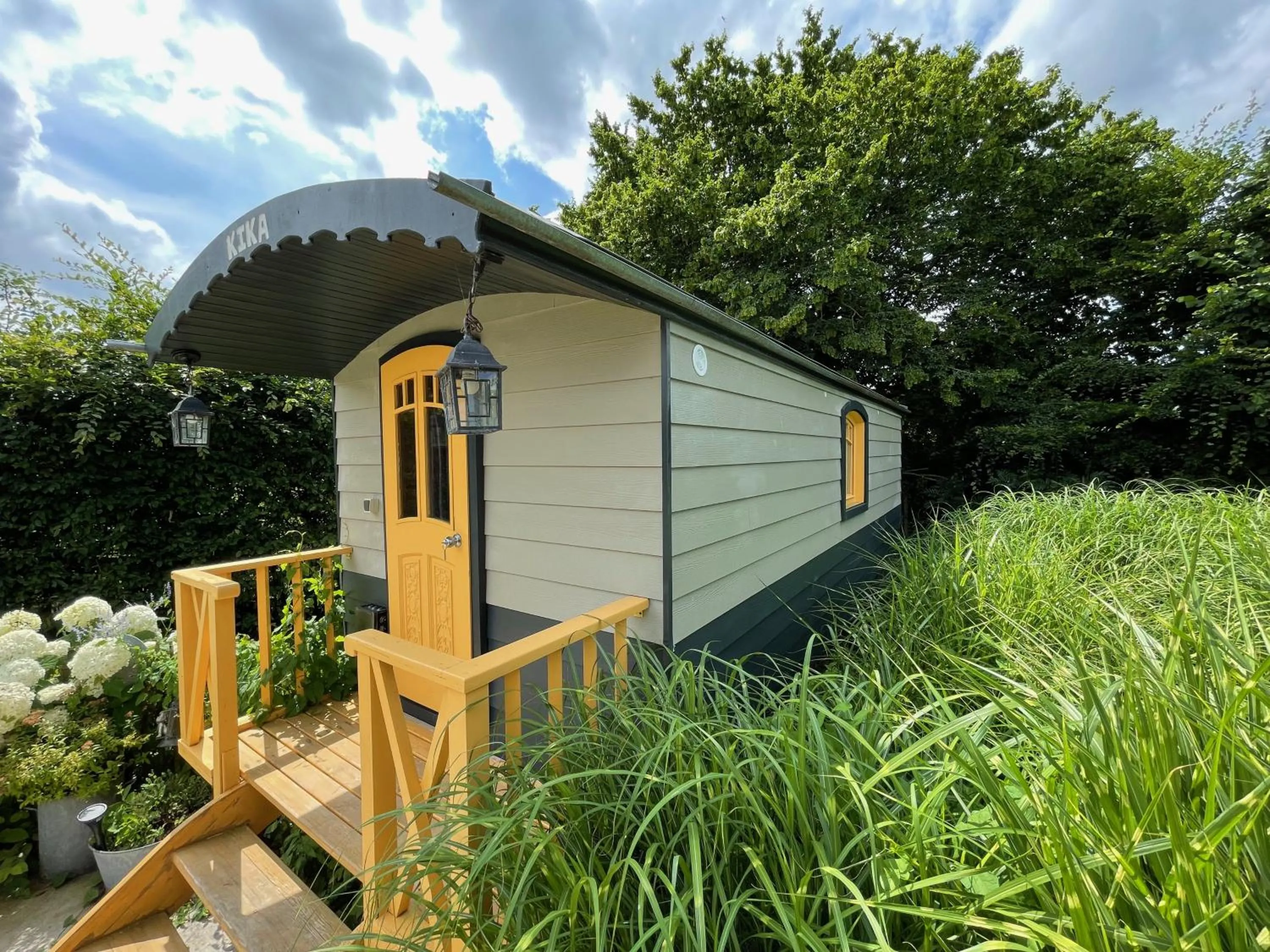 Facade/entrance in Au Presbytère de Saigneville