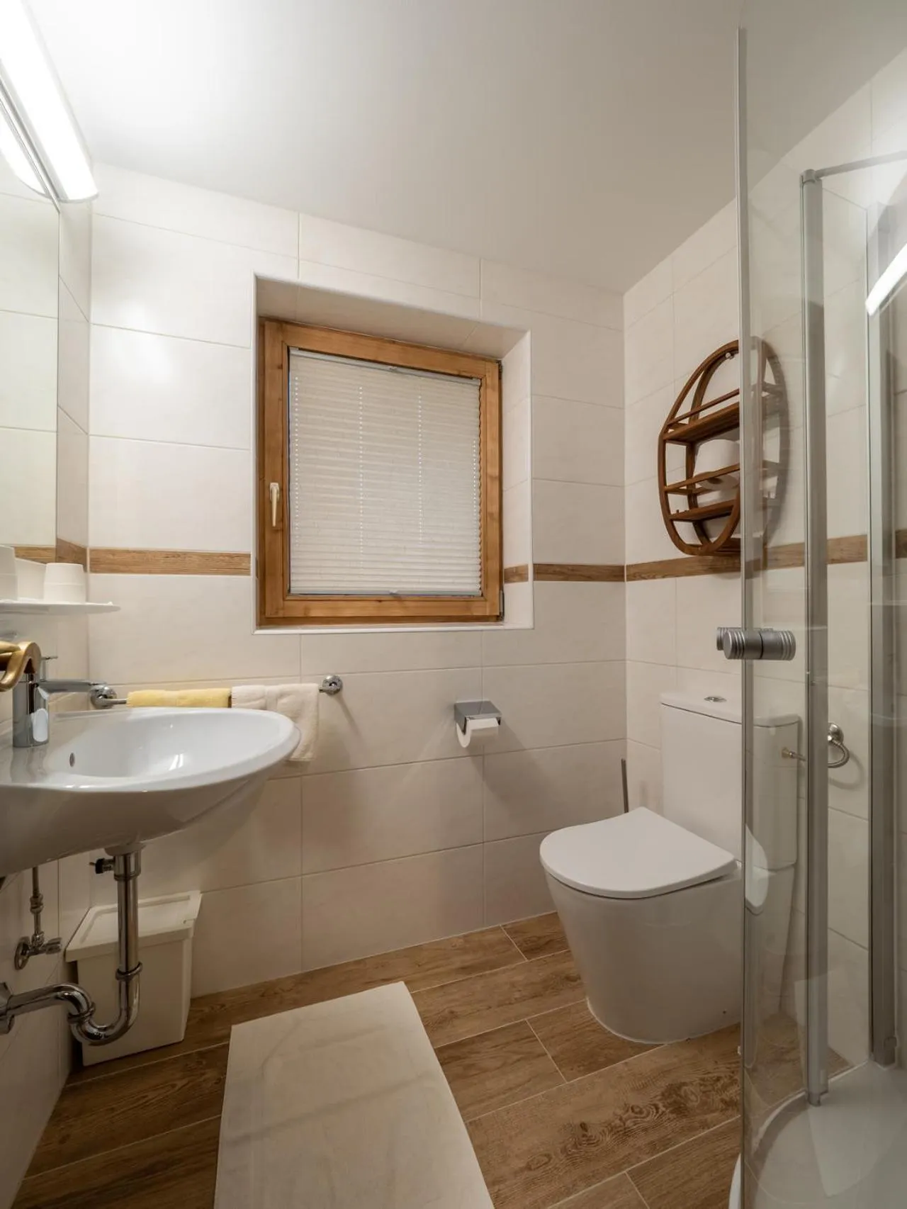 Shower in Brandtnerhof Betriebe