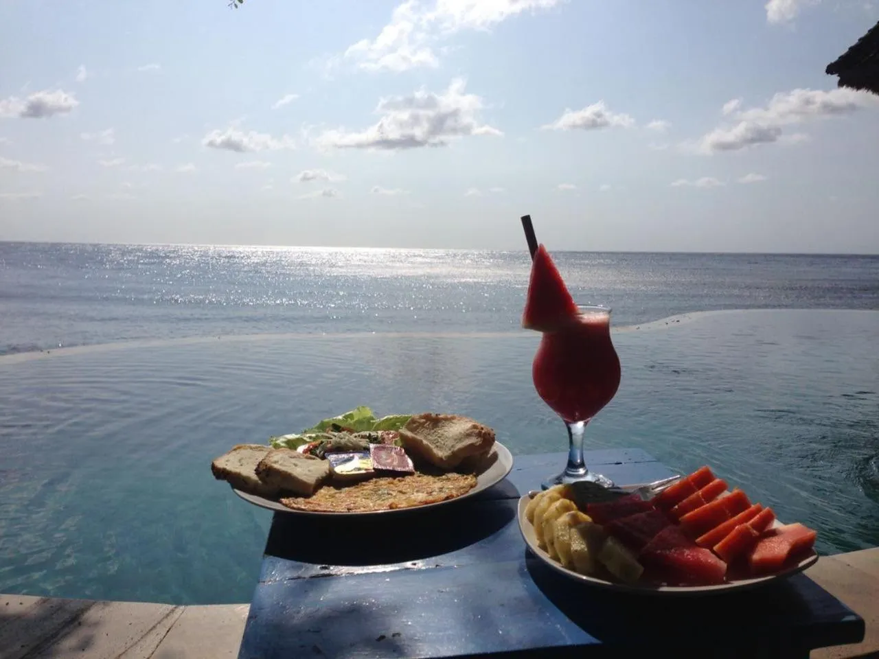 Continental breakfast in Wawa Wewe II Villas