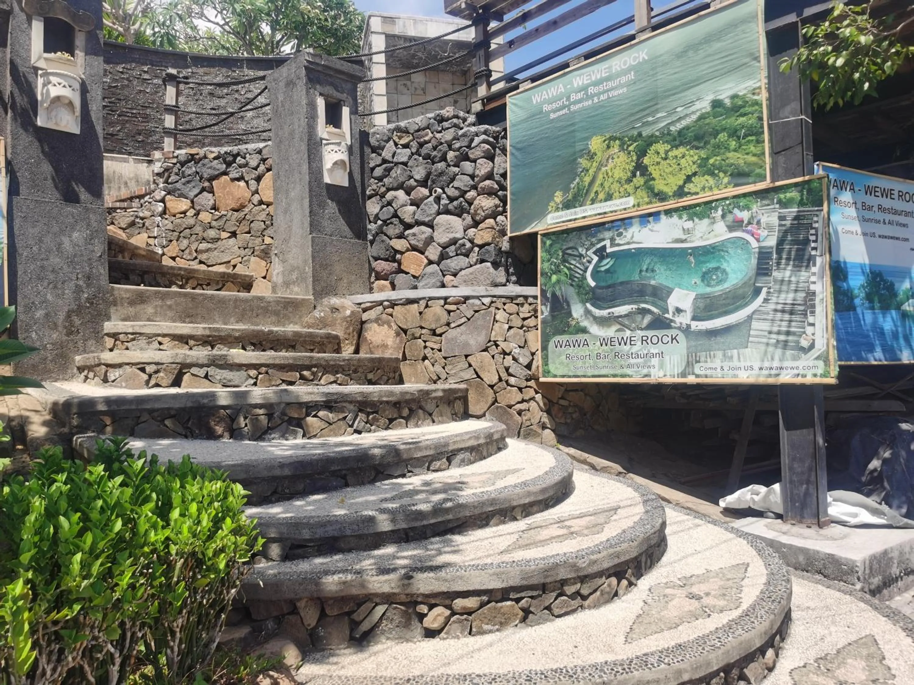 Facade/entrance in Wawa Wewe Rock