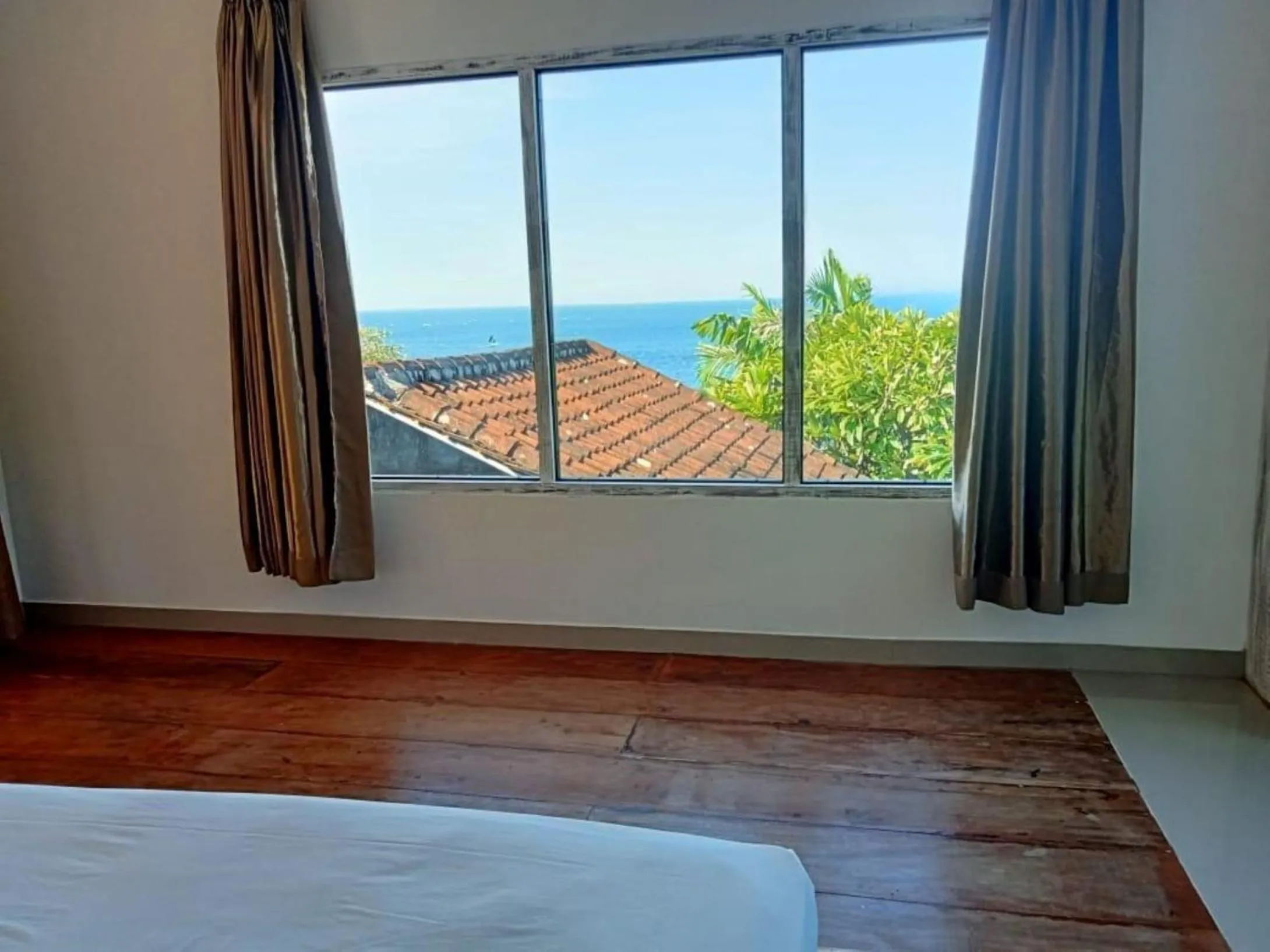 Bed in Wawa Wewe Rock