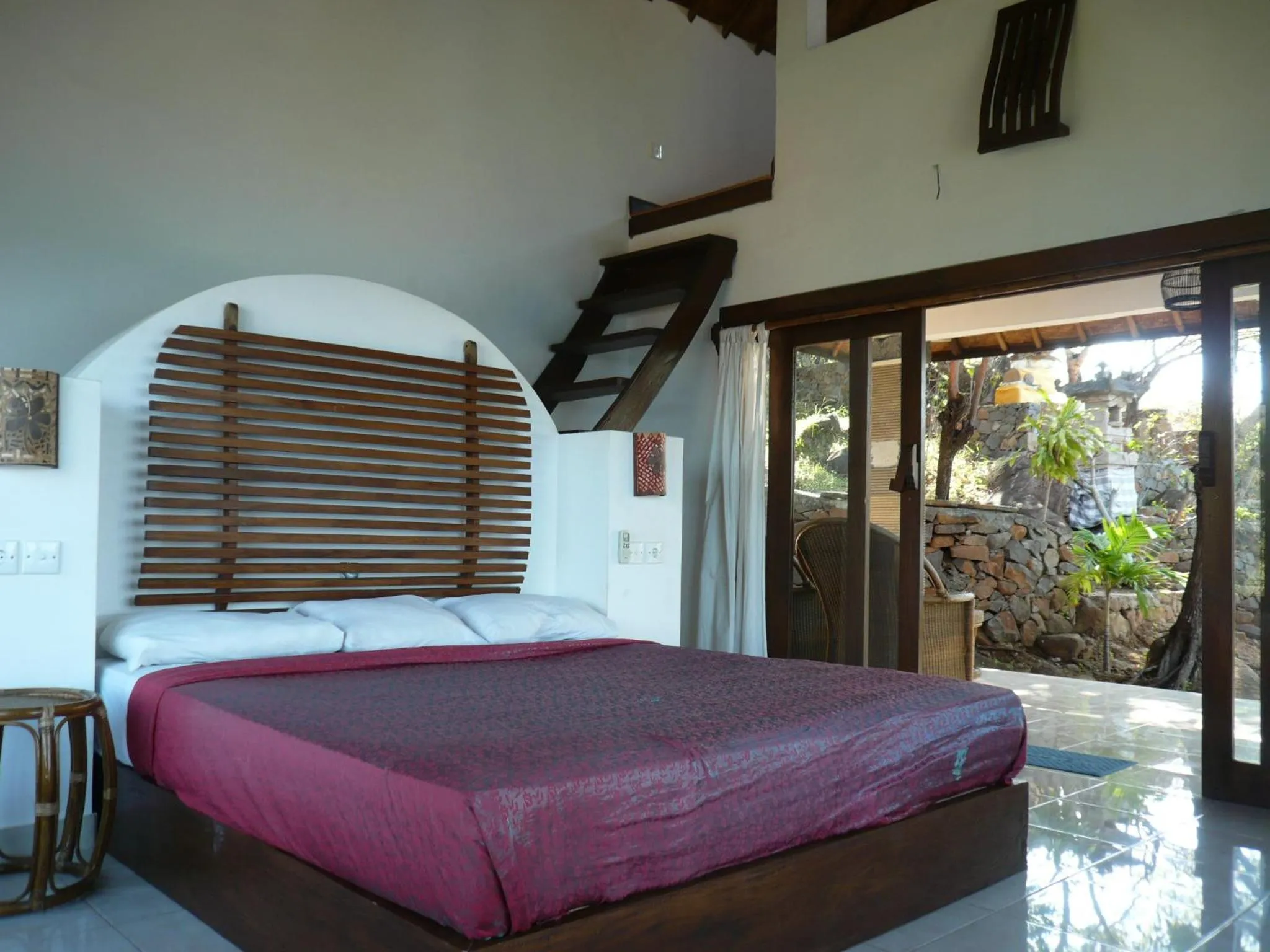 Photo of the whole room, Bed in Wawa Wewe Rock