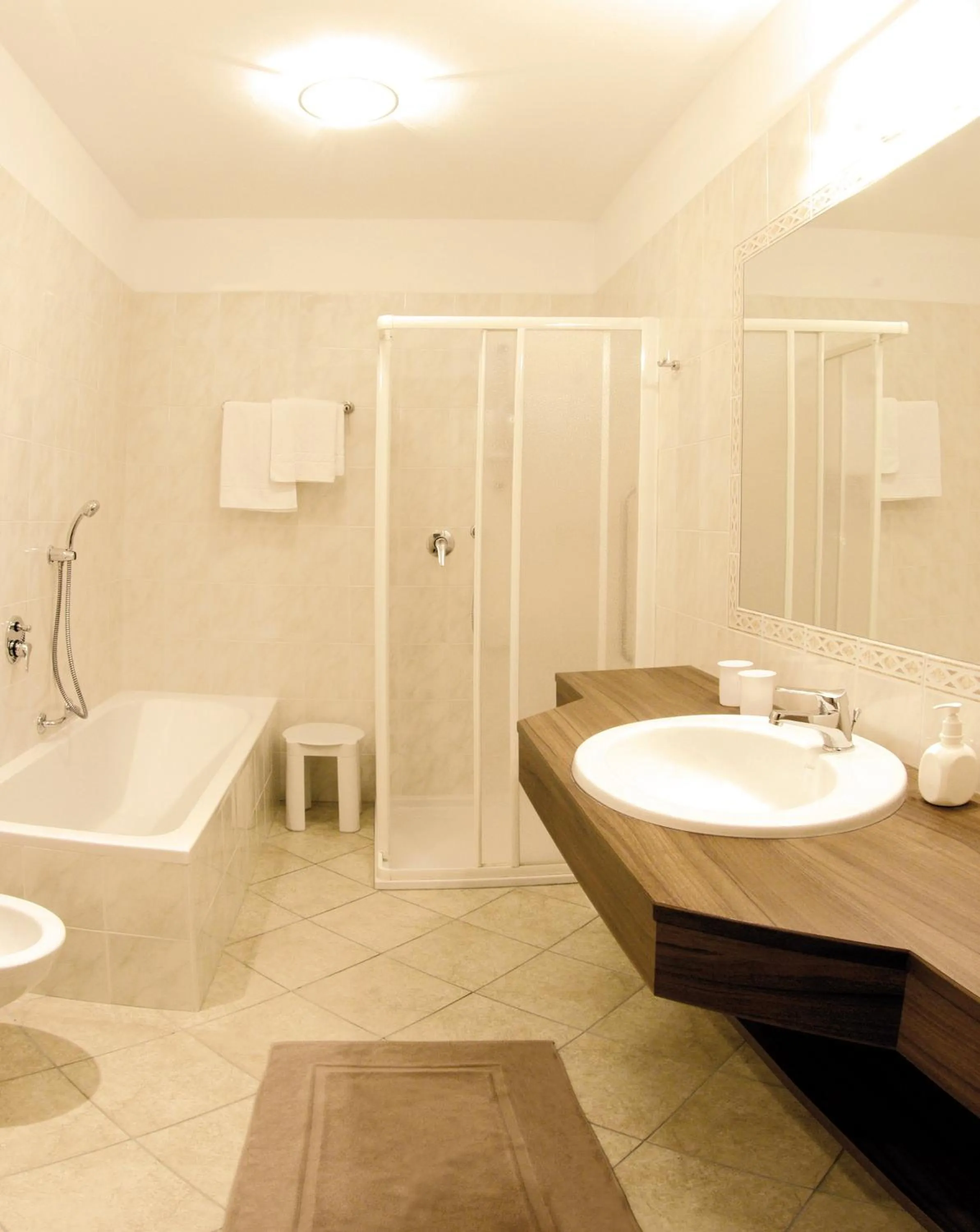 Photo of the whole room in Hotel Sonnenhof