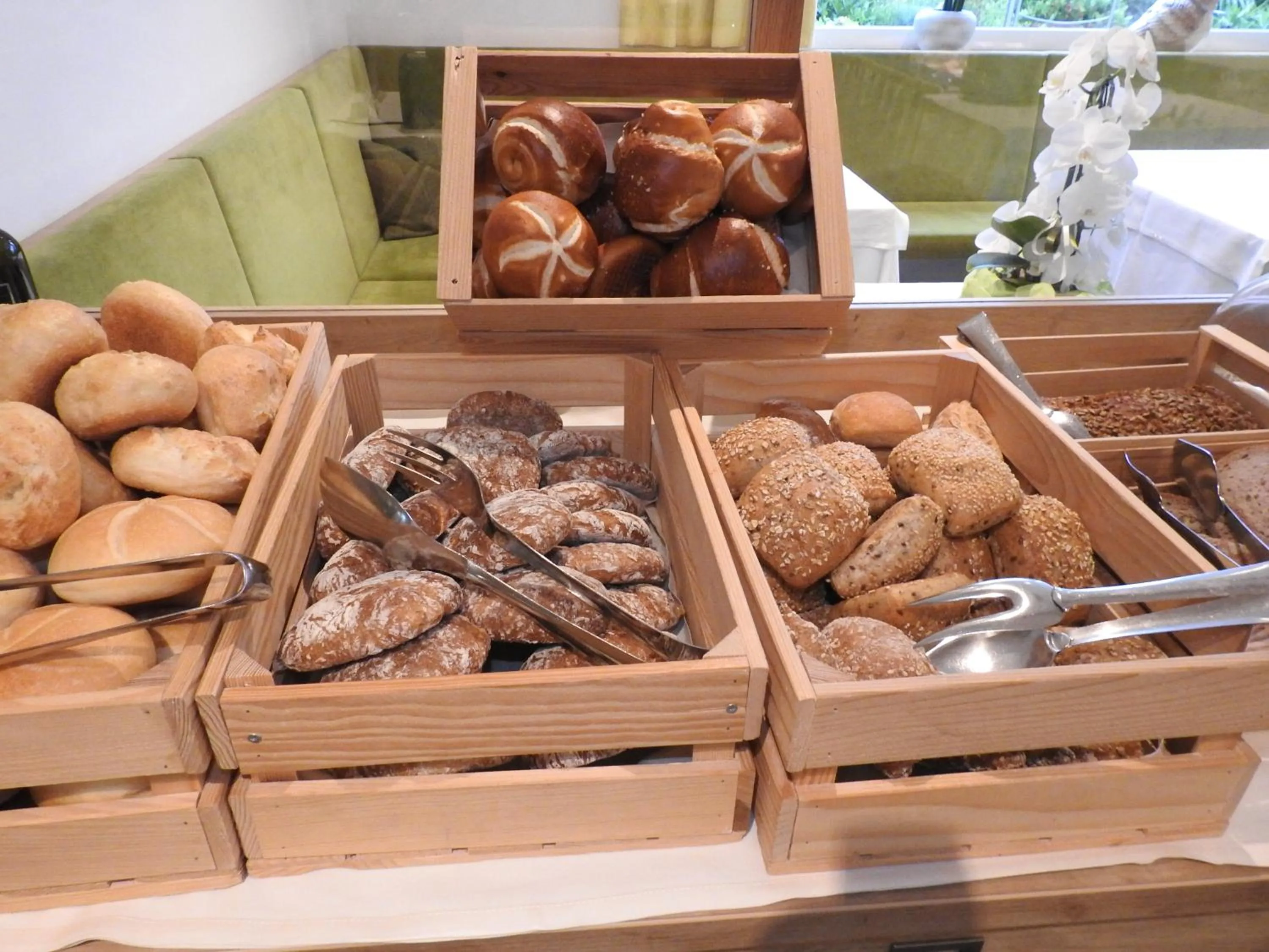 Buffet breakfast in Hotel Sonnenhof