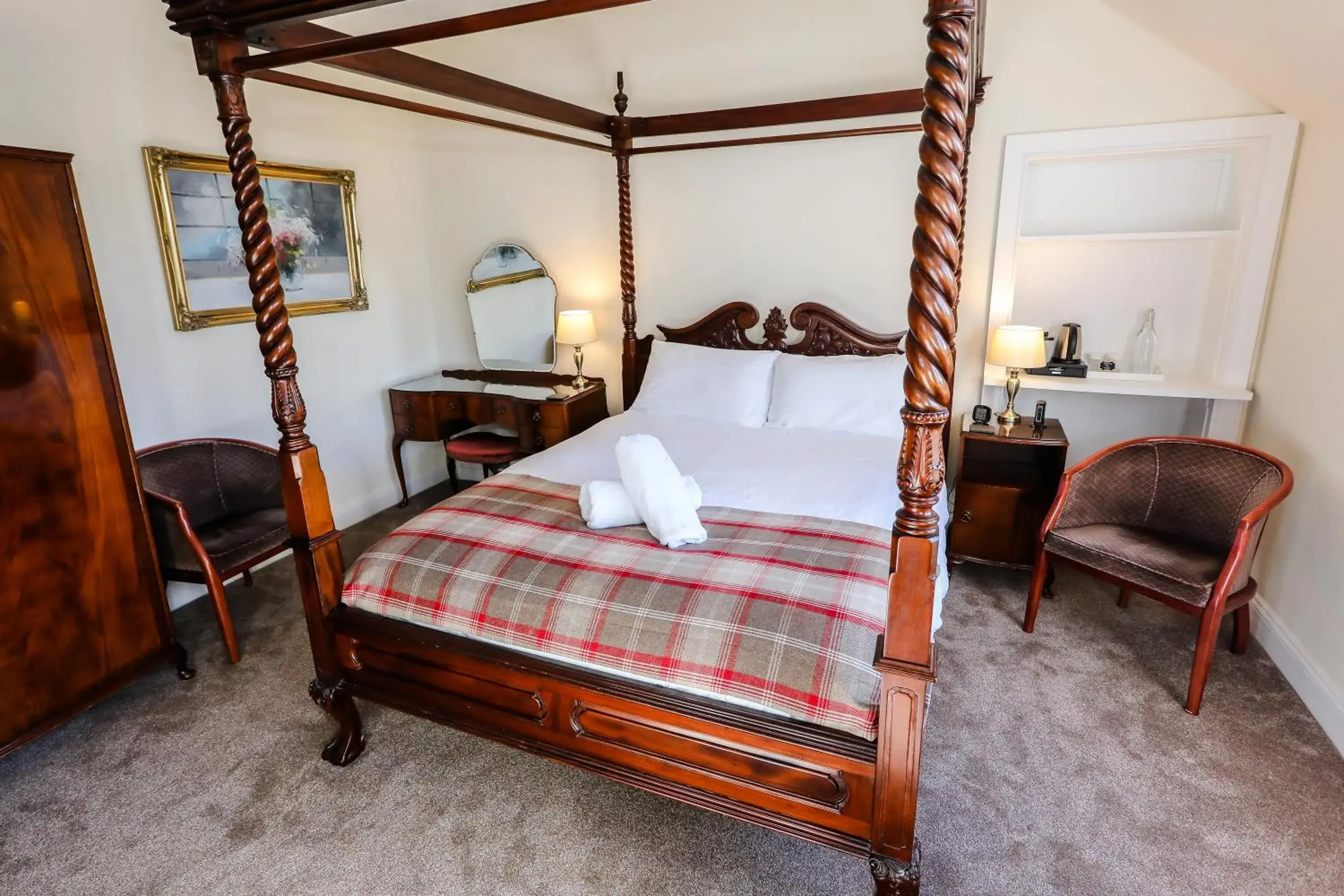 Deluxe King Room in Aye Stay Deluxe King Room in Aye Stay