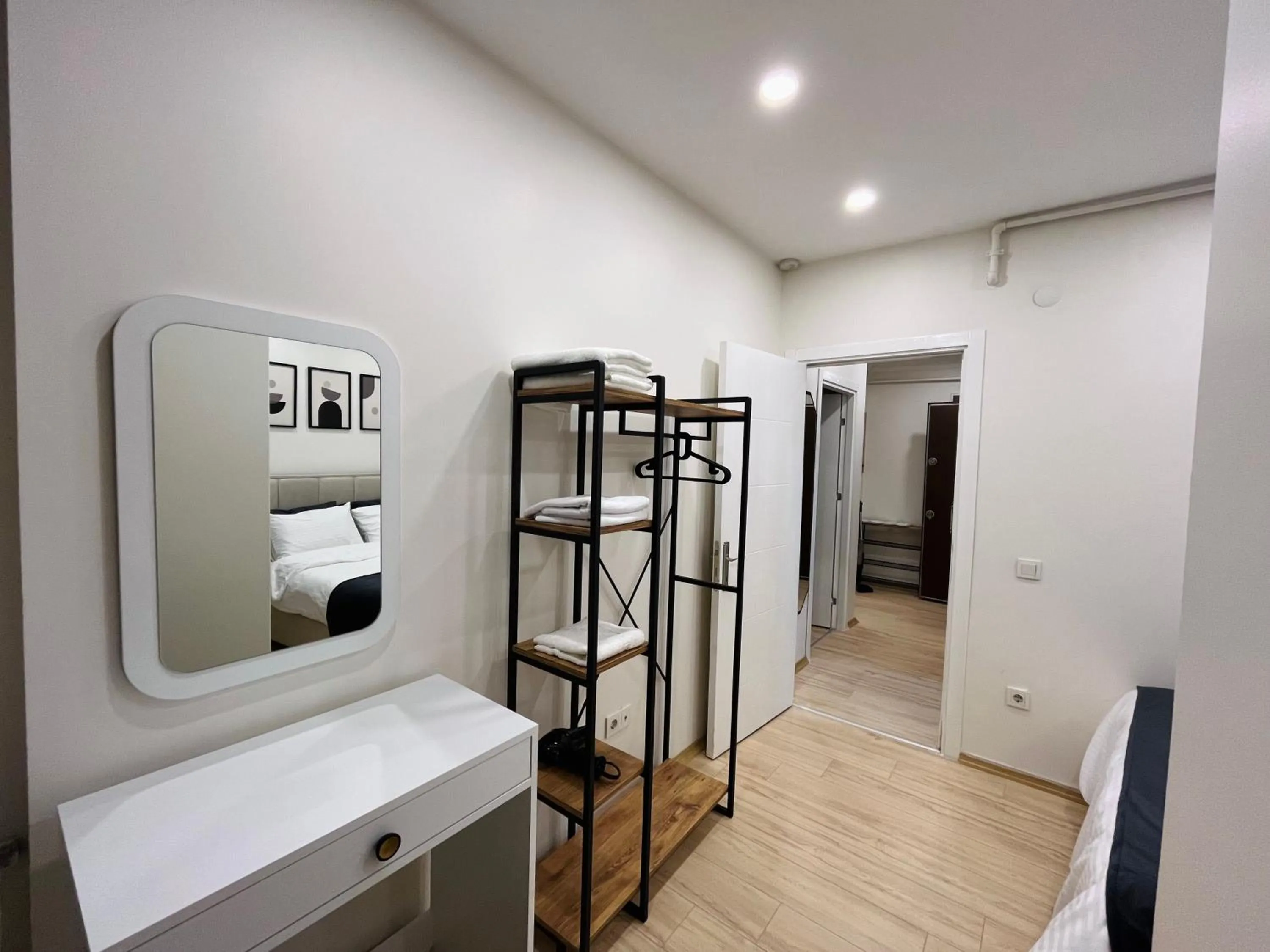 Bedroom, Bed in Westley Residence Taksim