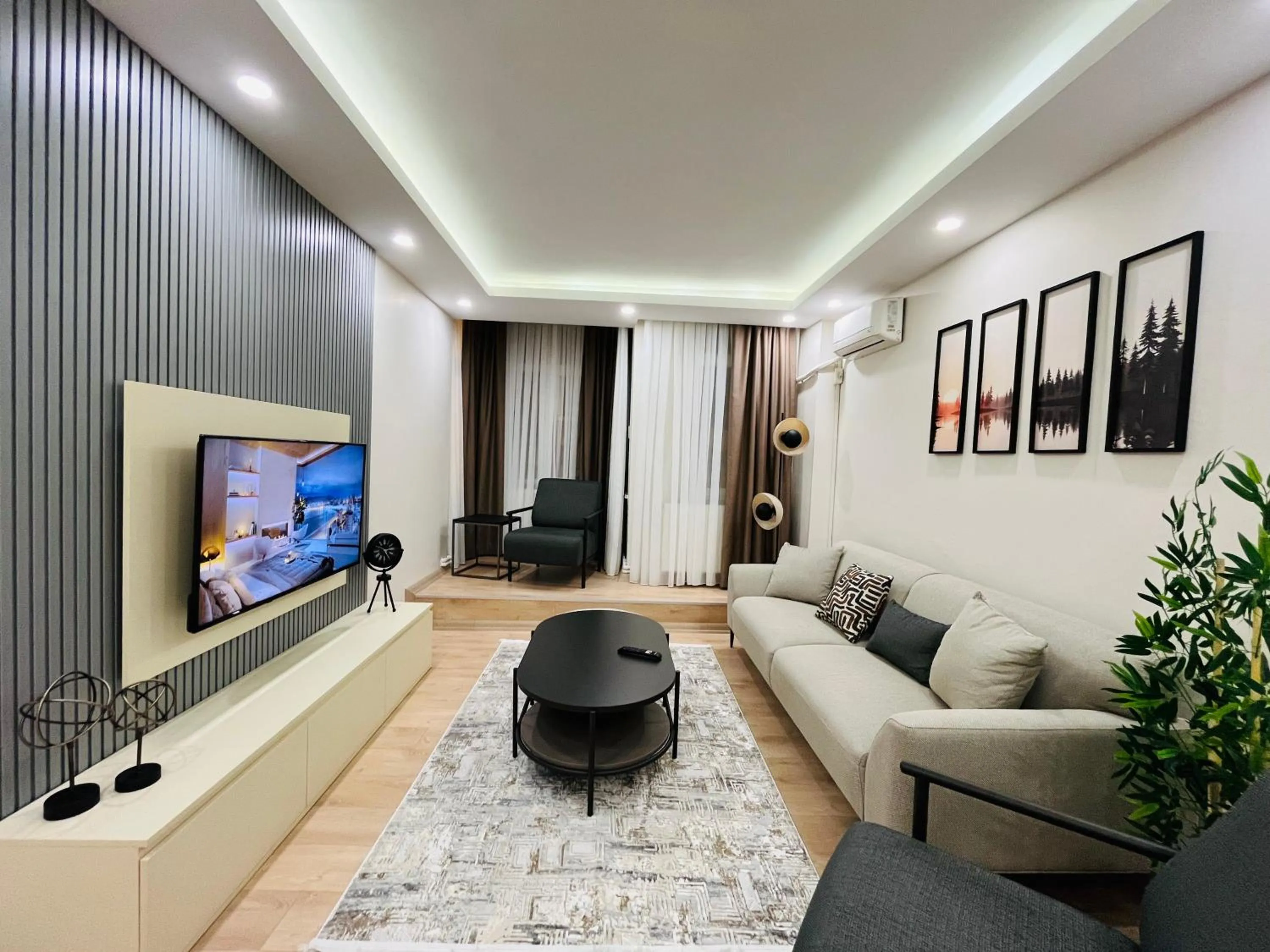 TV and multimedia in Westley Residence Taksim