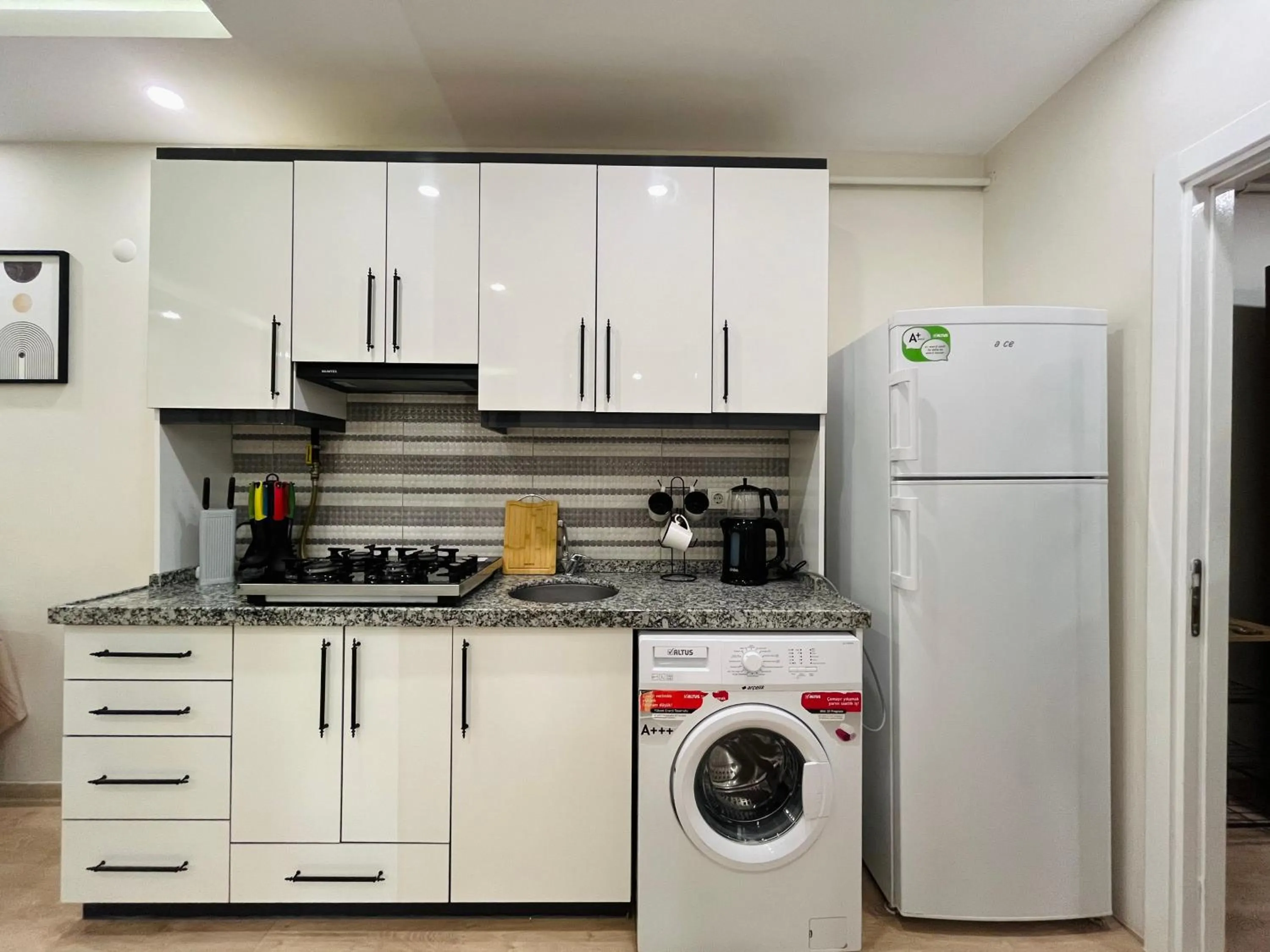 Kitchen or kitchenette in Westley Residence Taksim