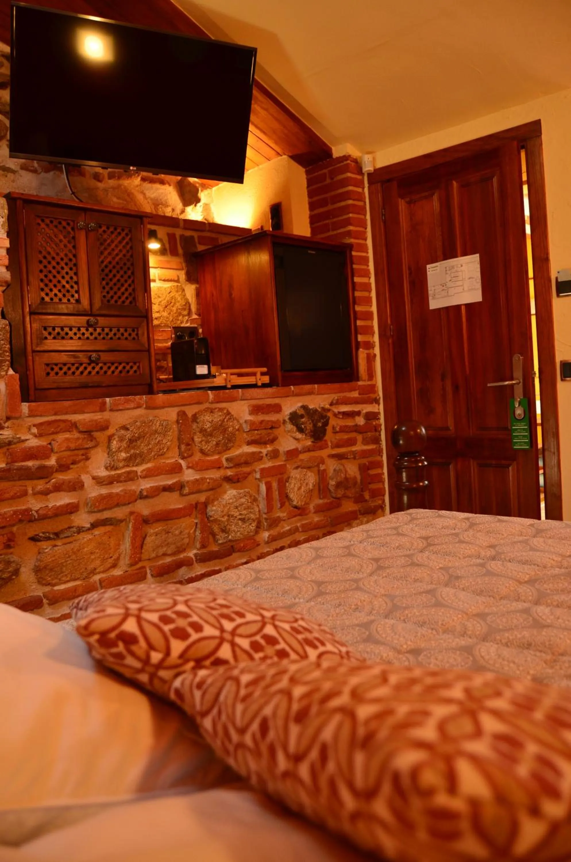 Bed in Hotel La Beltraneja