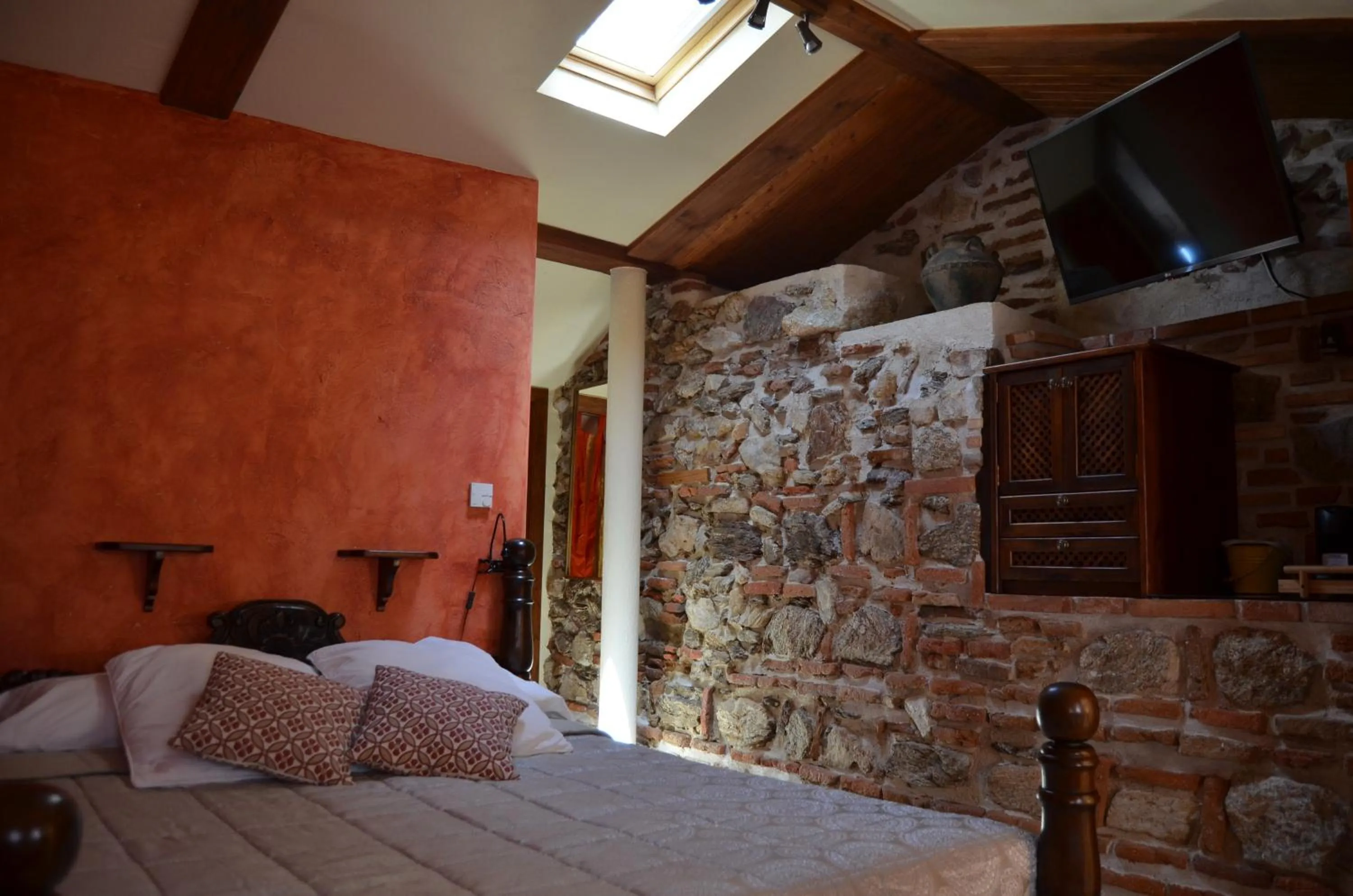 Bed in Hotel La Beltraneja