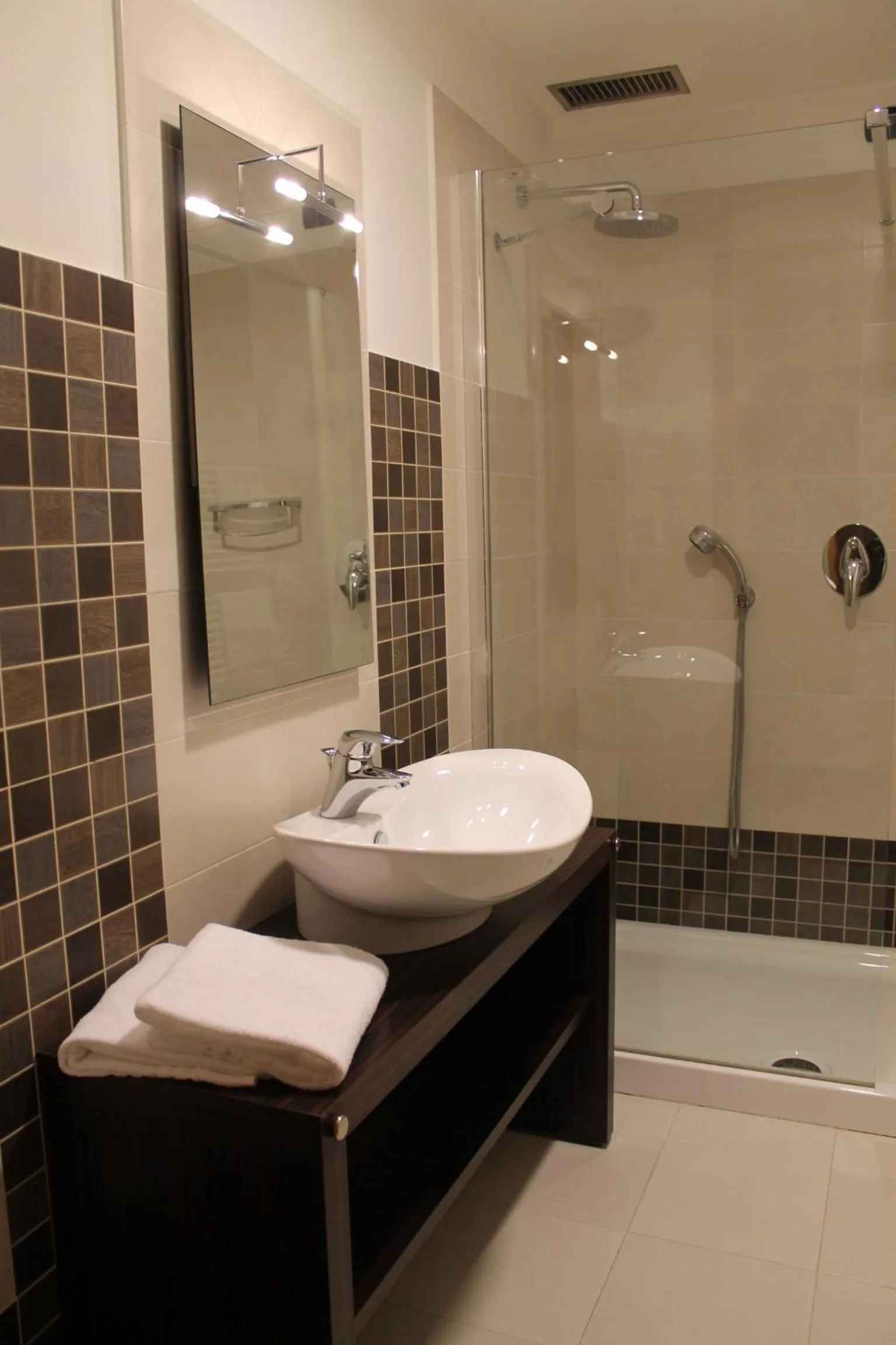 Bathroom in Hotel Motel Futura