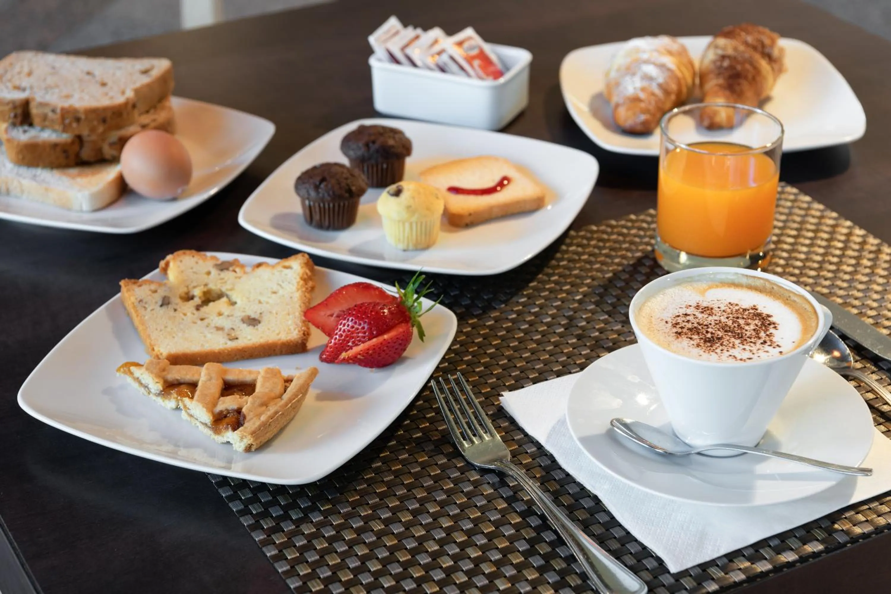 Food and drinks in Hotel Motel Futura