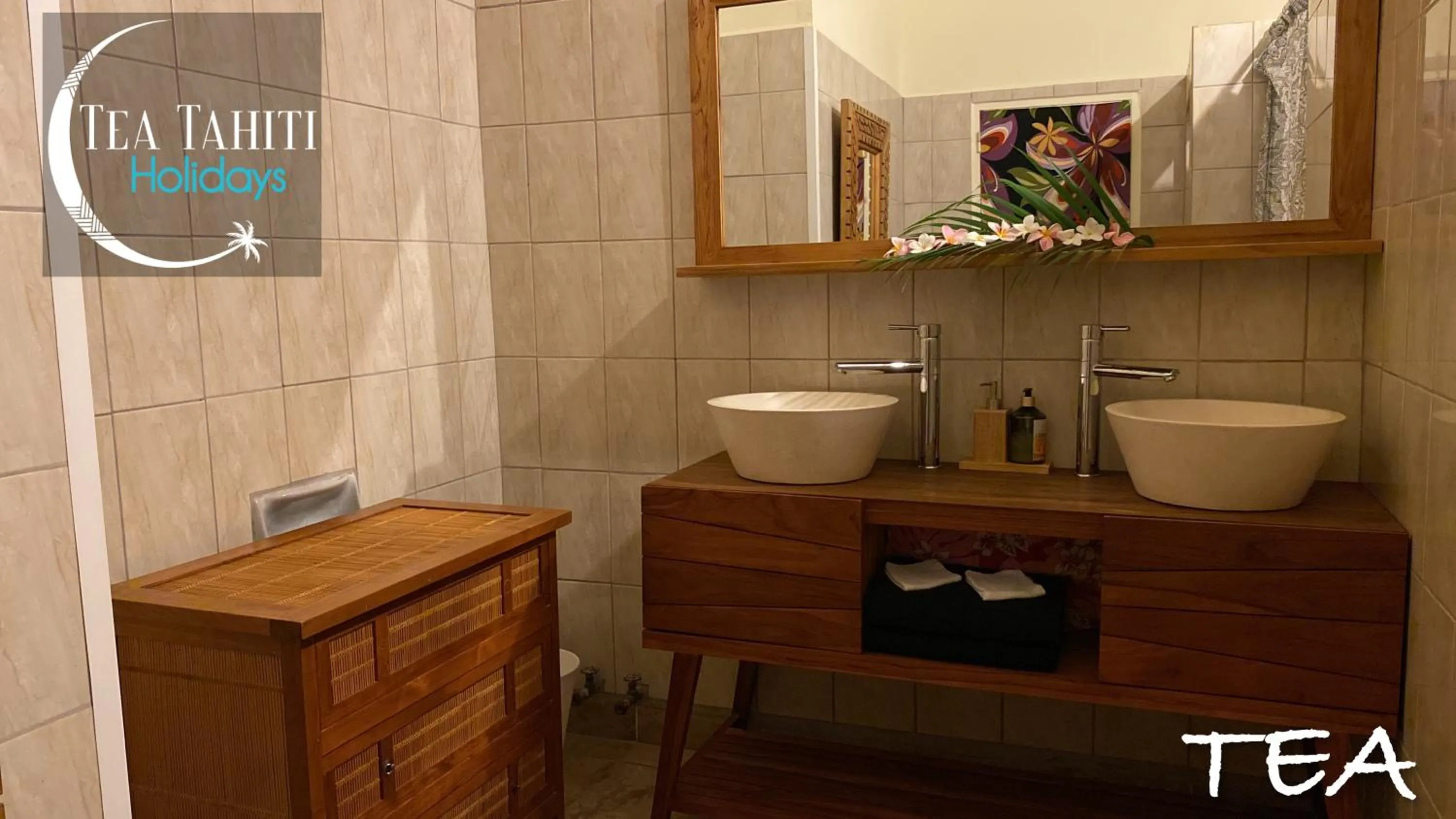 Bathroom in TEA TAHITI Holidays