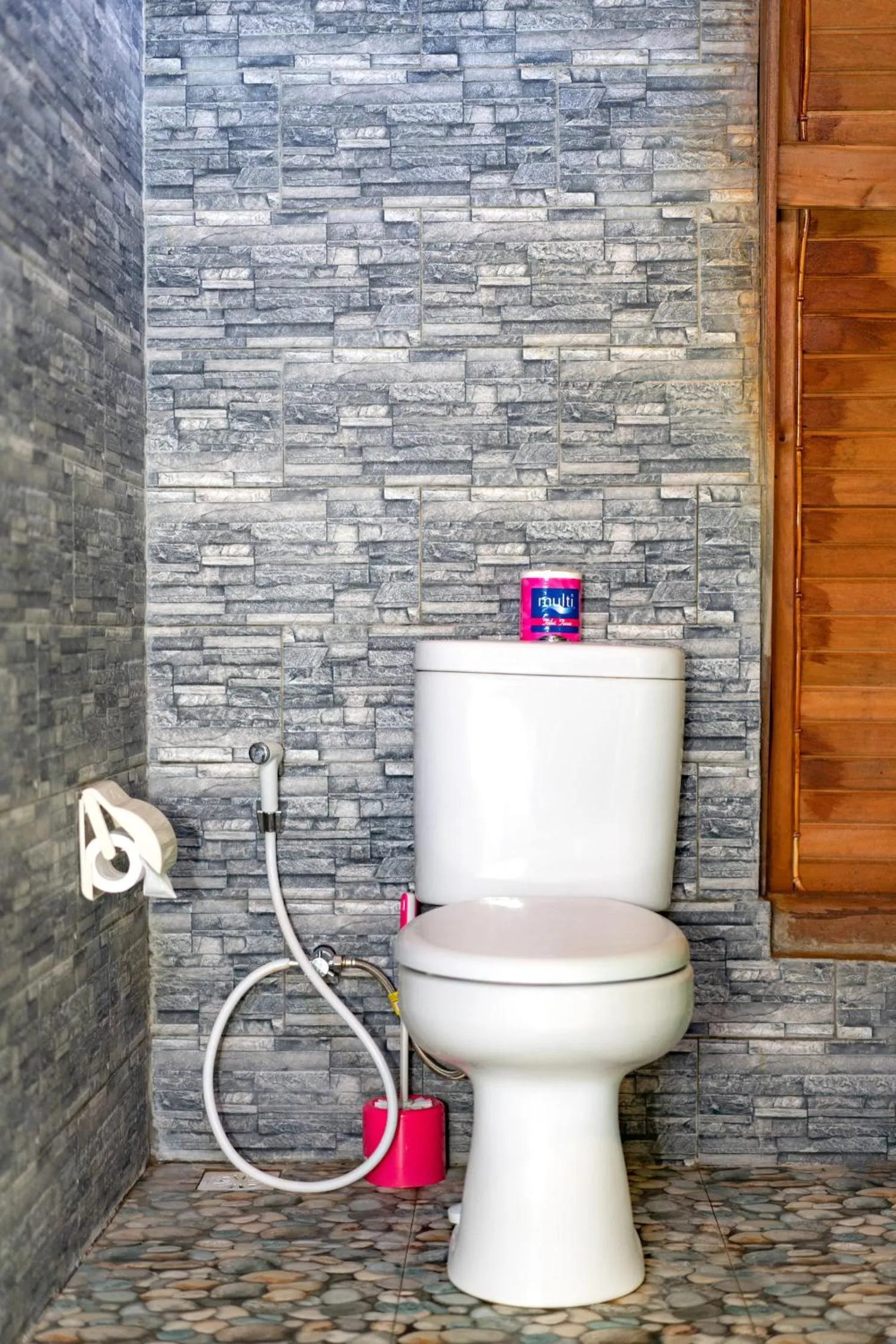 Toilet in The Soggol Lembongan