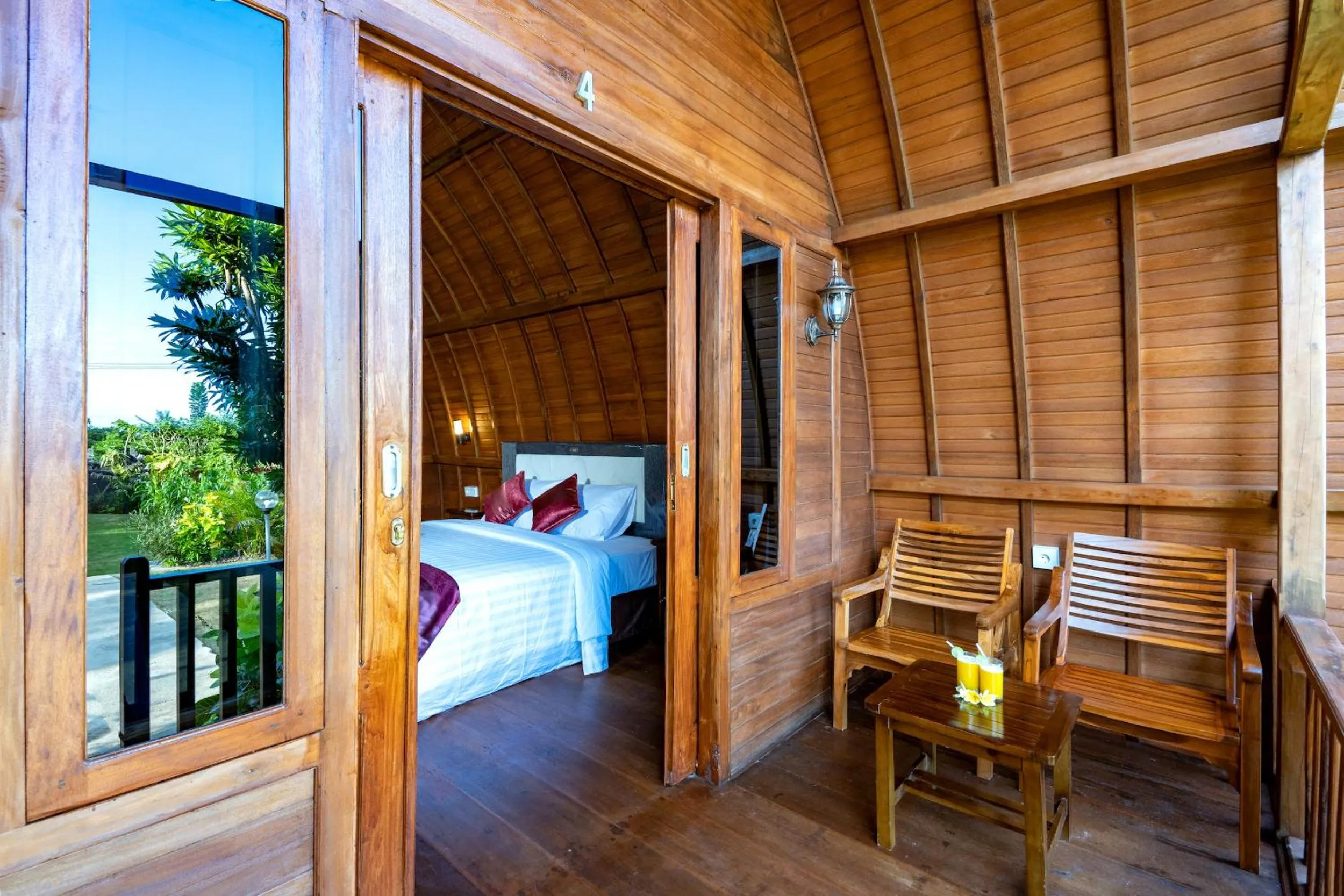 Bed in The Soggol Lembongan