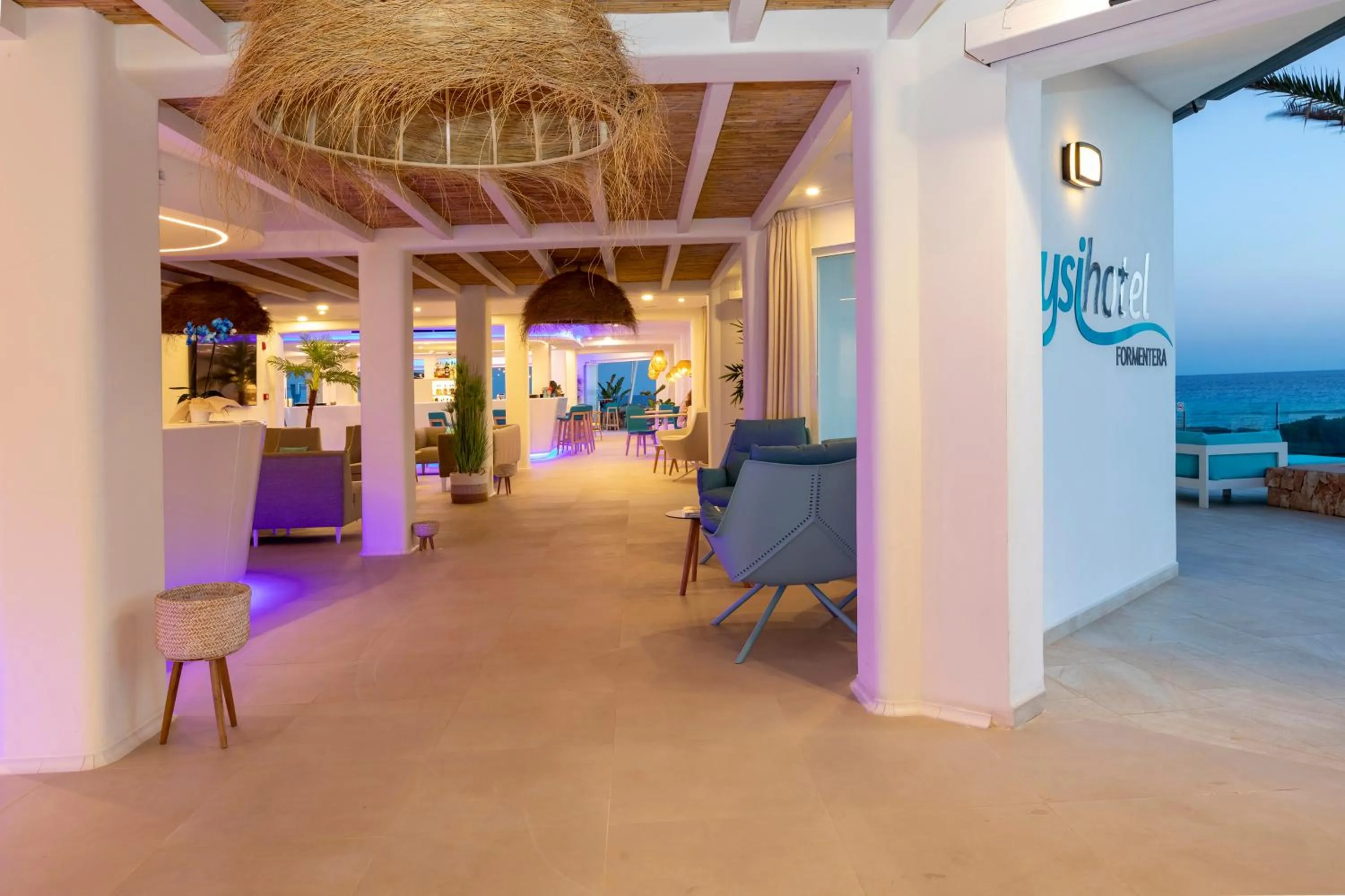 Lounge or bar in Hotel Maysi