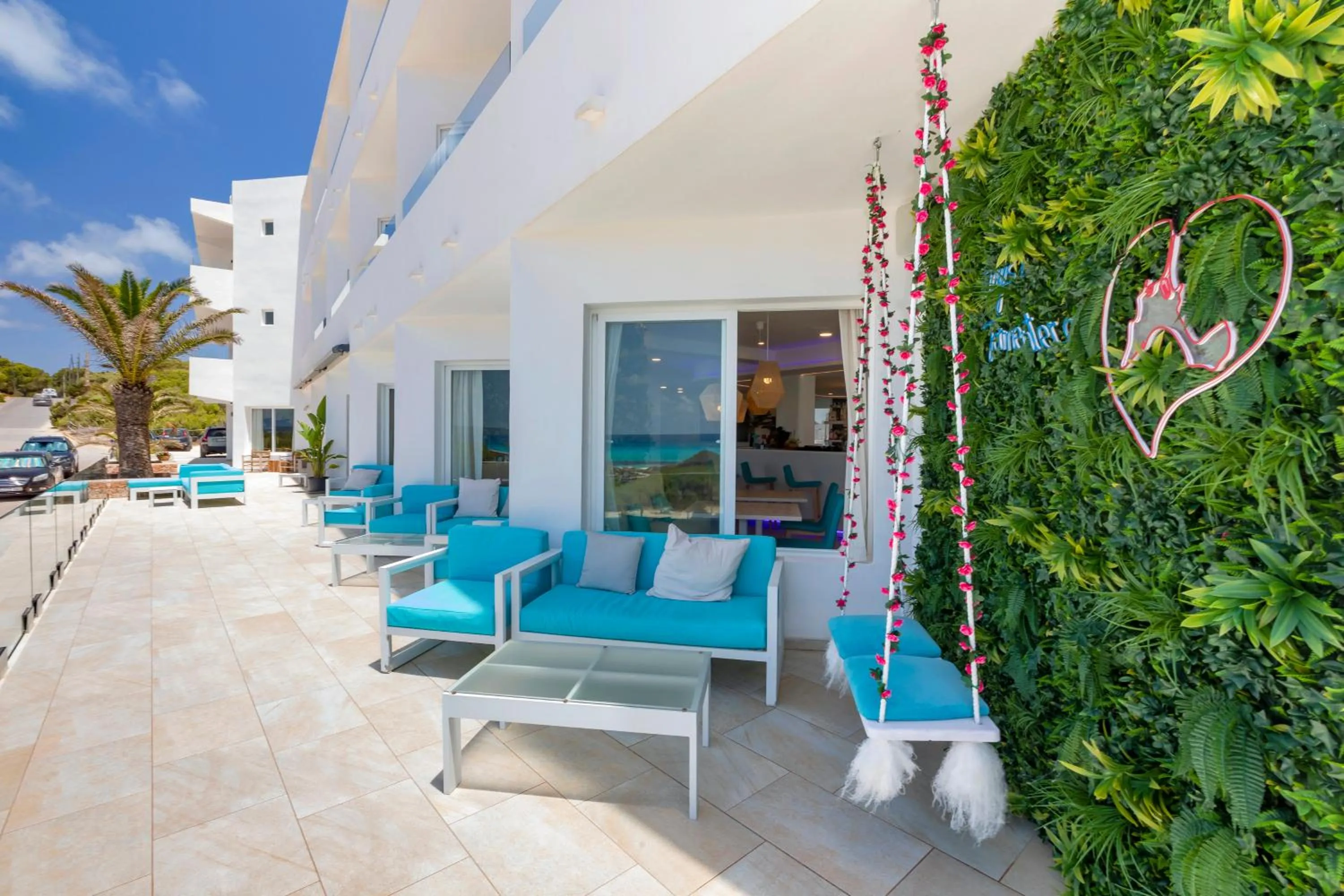 Property building in Hotel Maysi