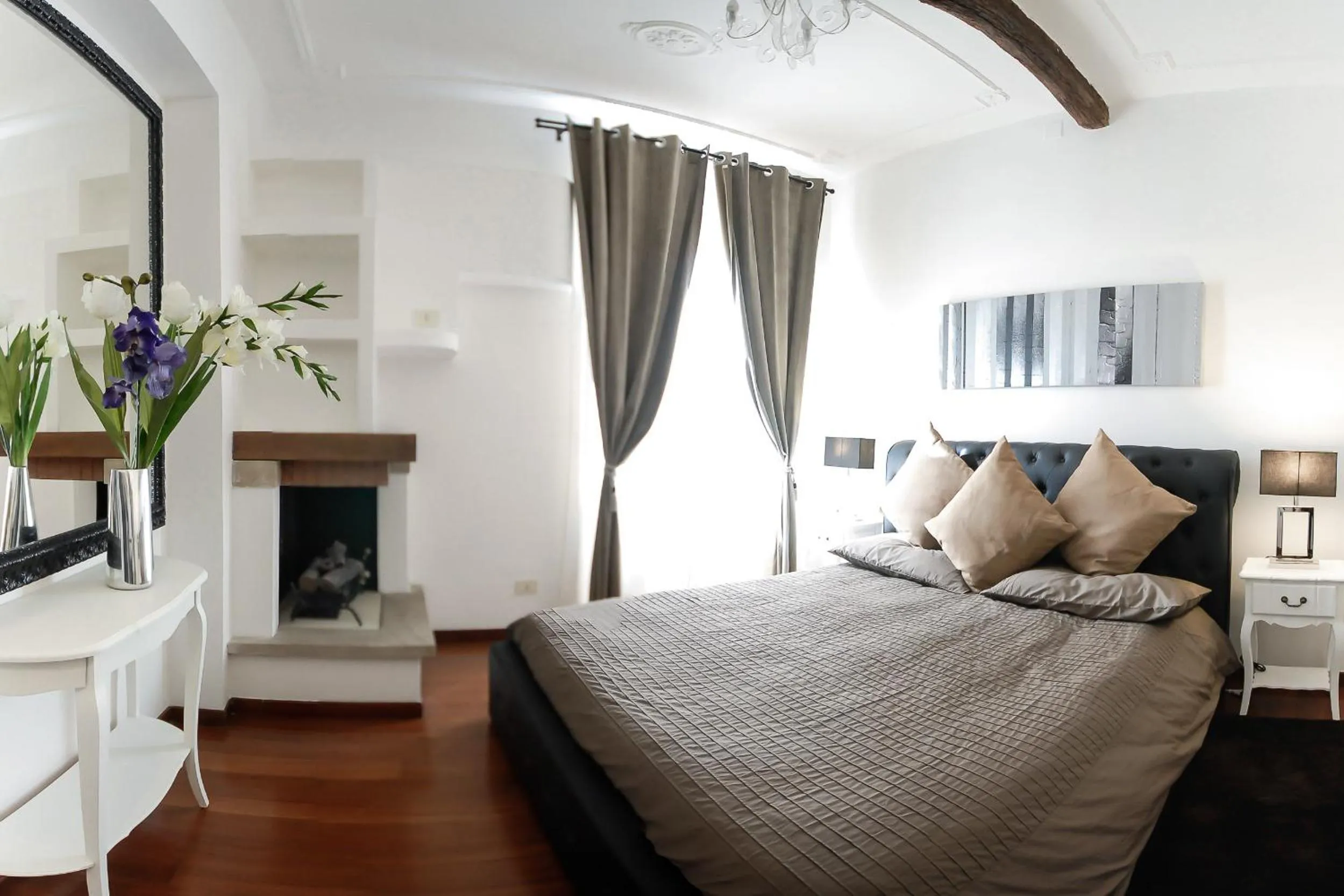 Bed in Easydomus Rome