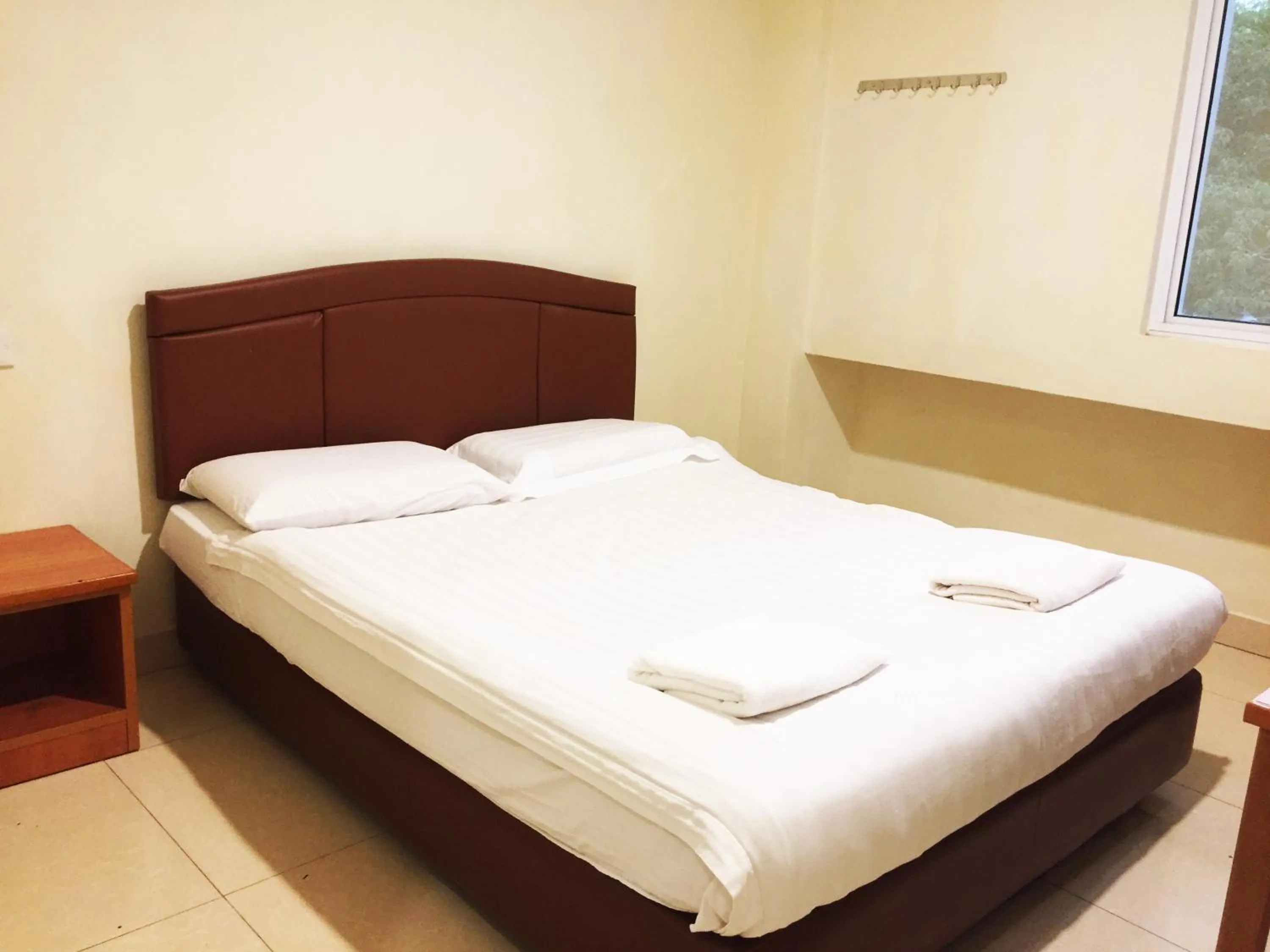 Bedroom, Bed in HK Inn Hua Kiew Inn