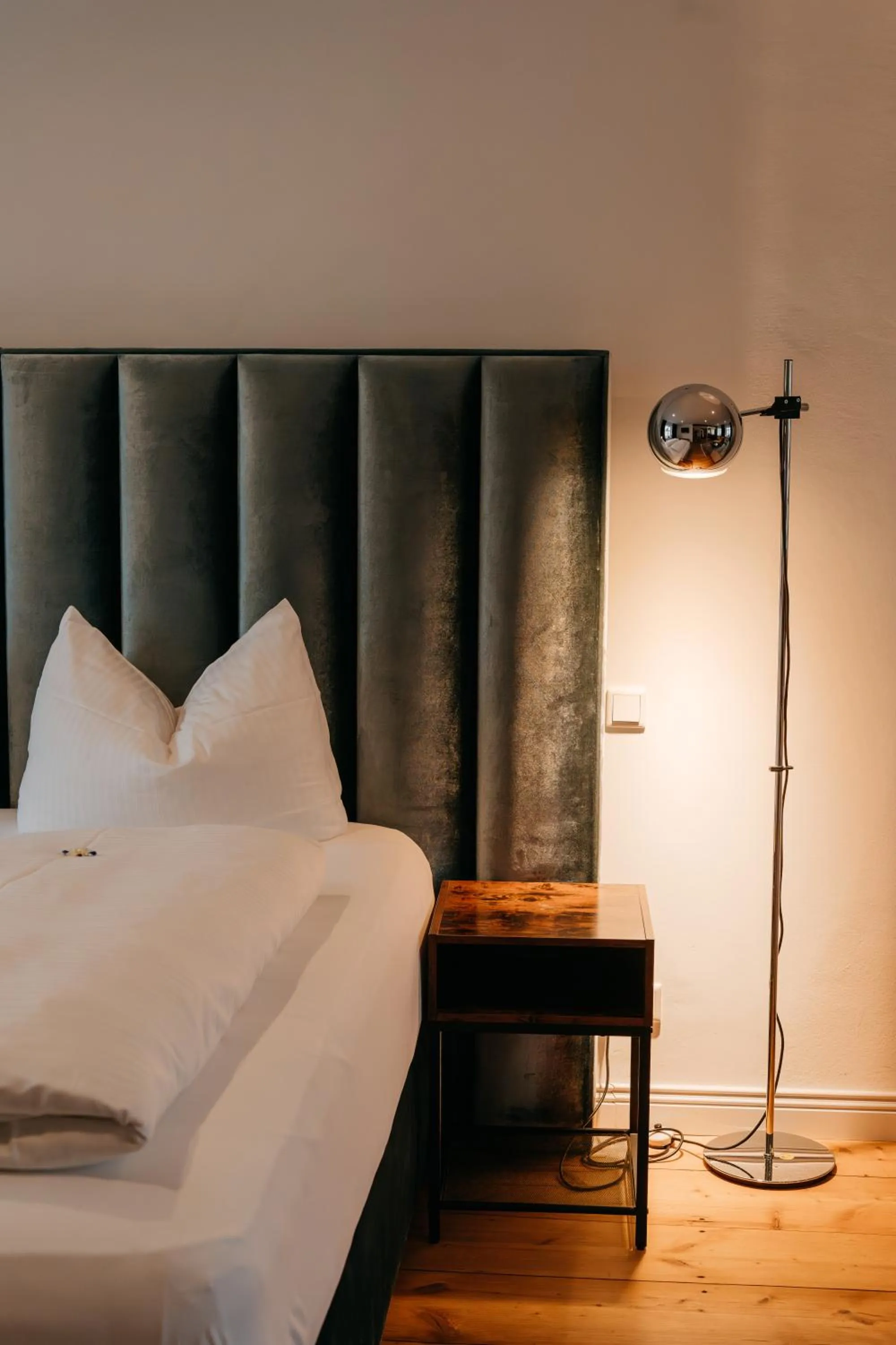 Bed in Hotel Mühldorf