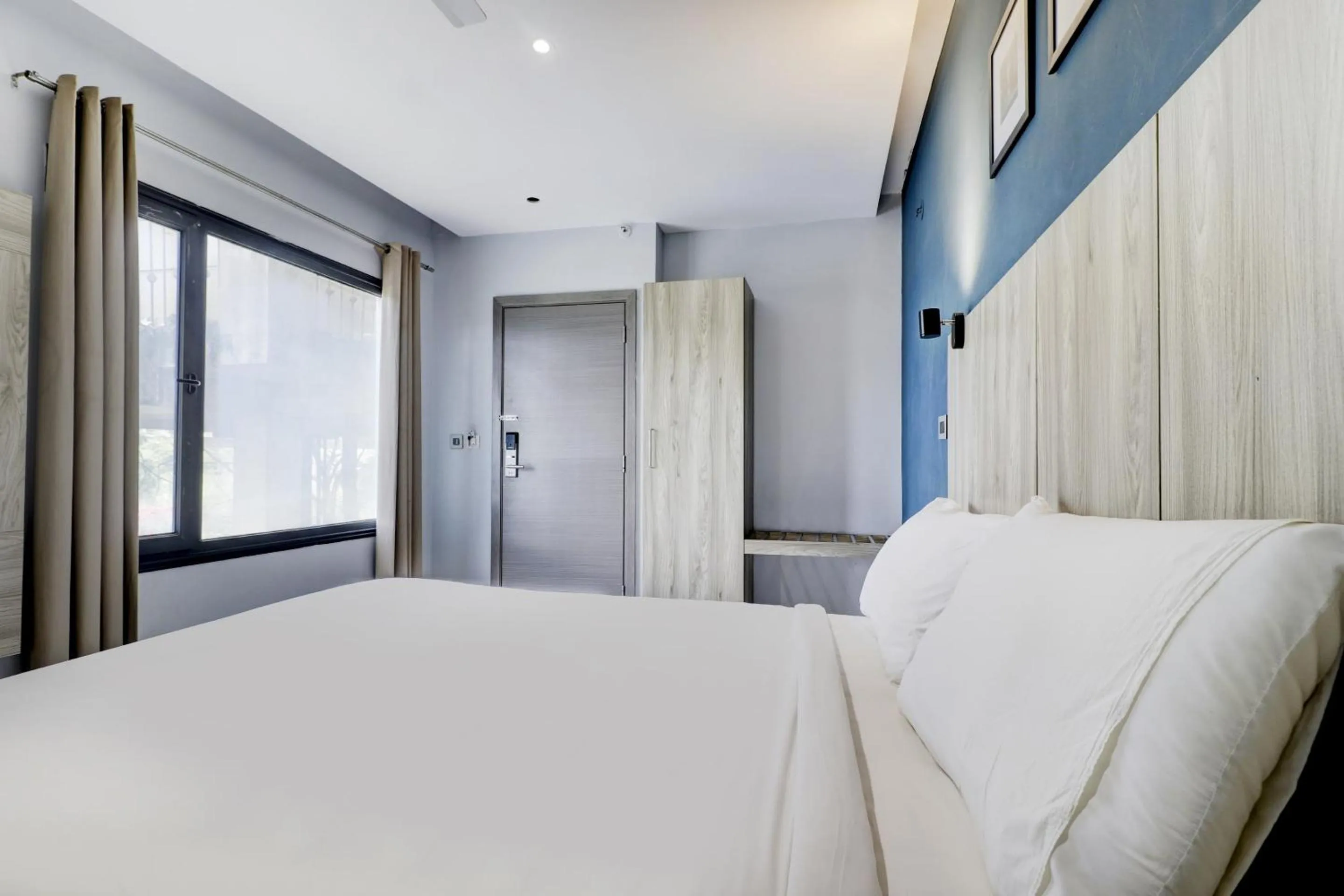 Bedroom, Bed in Sleek Townhouse Galexia Hotel and Resorts