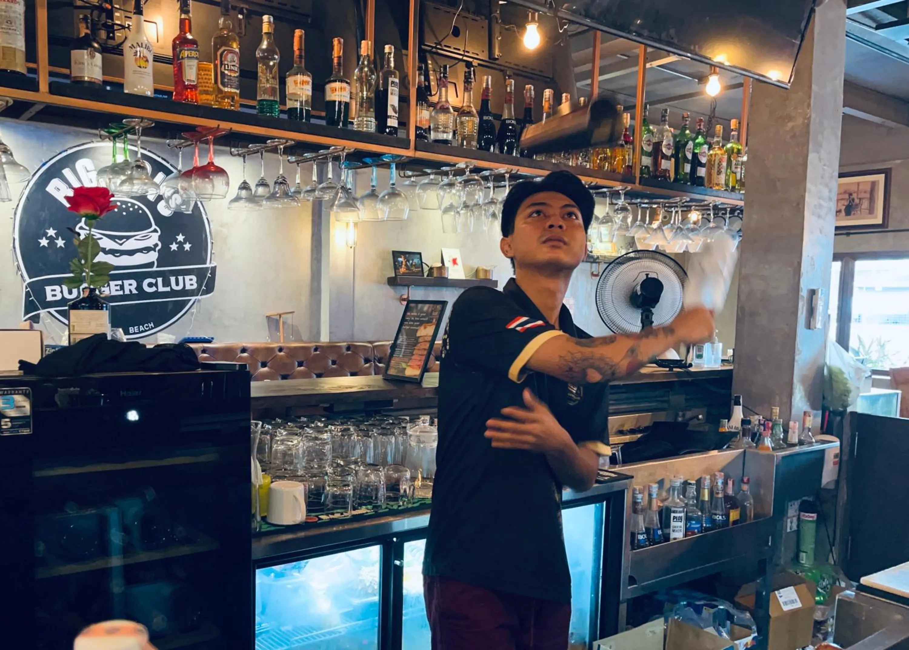 Lounge or bar in Big Boys' Bed & Burger - Patong Beach