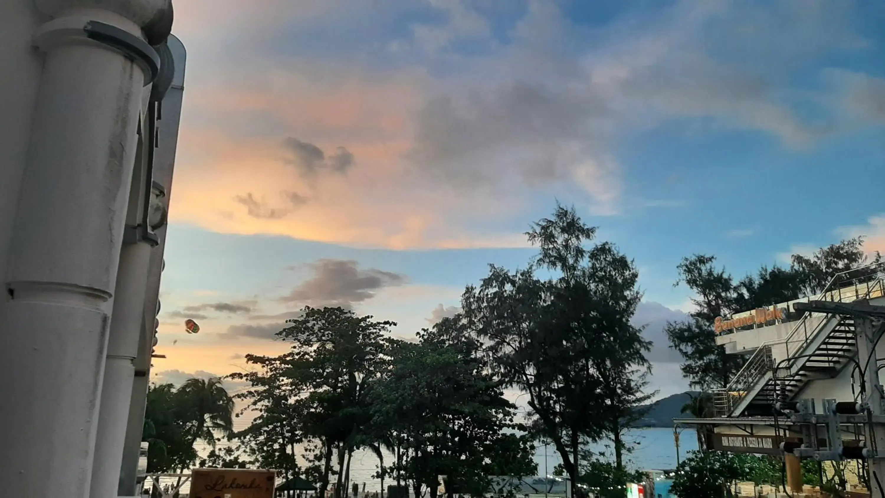 Double Room with Sea View in Big Boys' Bed & Burger - Patong Beach Double Room with Sea View in Big Boys' Bed & Burger - Patong Beach