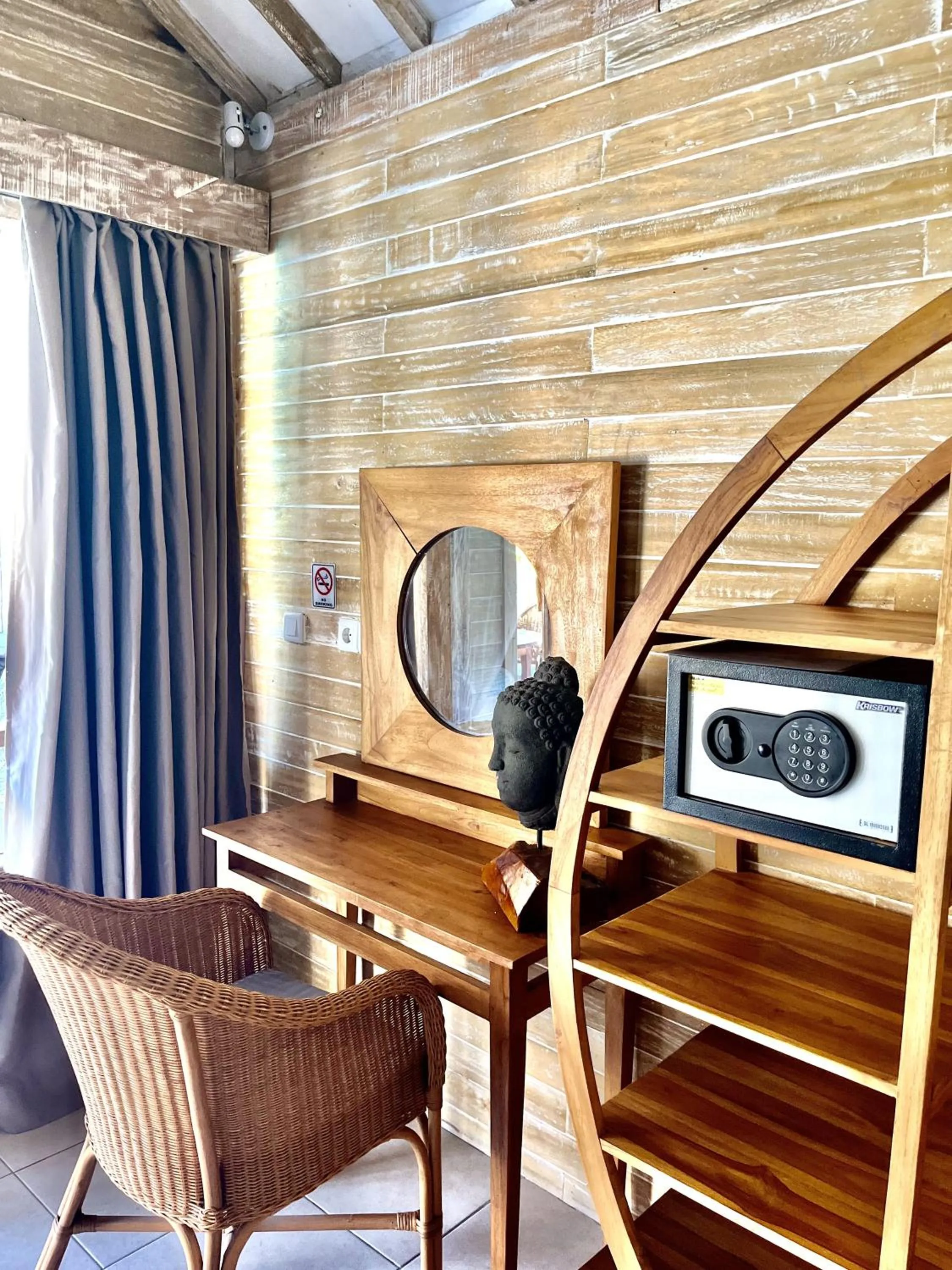 Bedroom in GiliZen Resort - Private Pool Villas