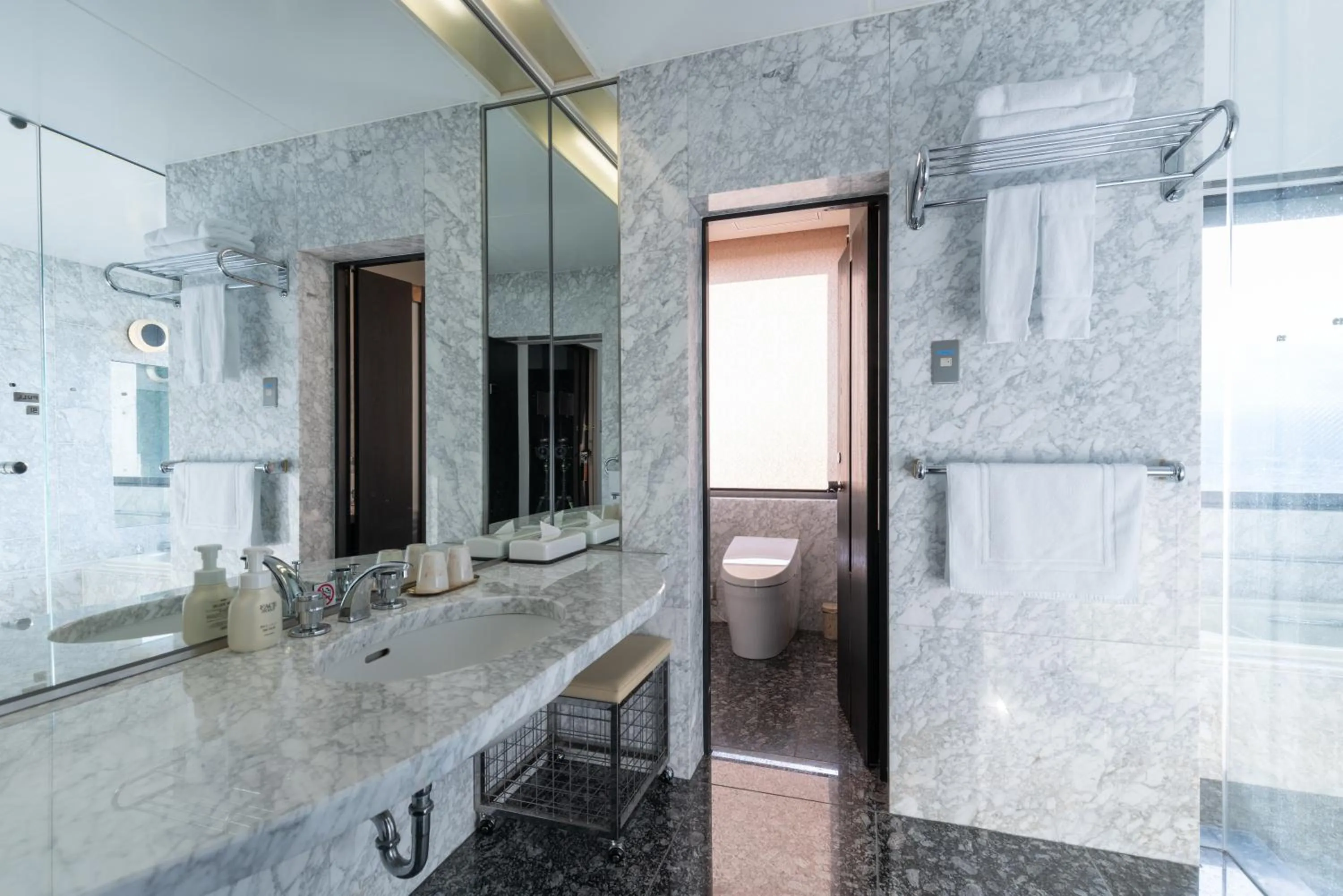 Bathroom in Rembrandt Premium Fuji Gotenba