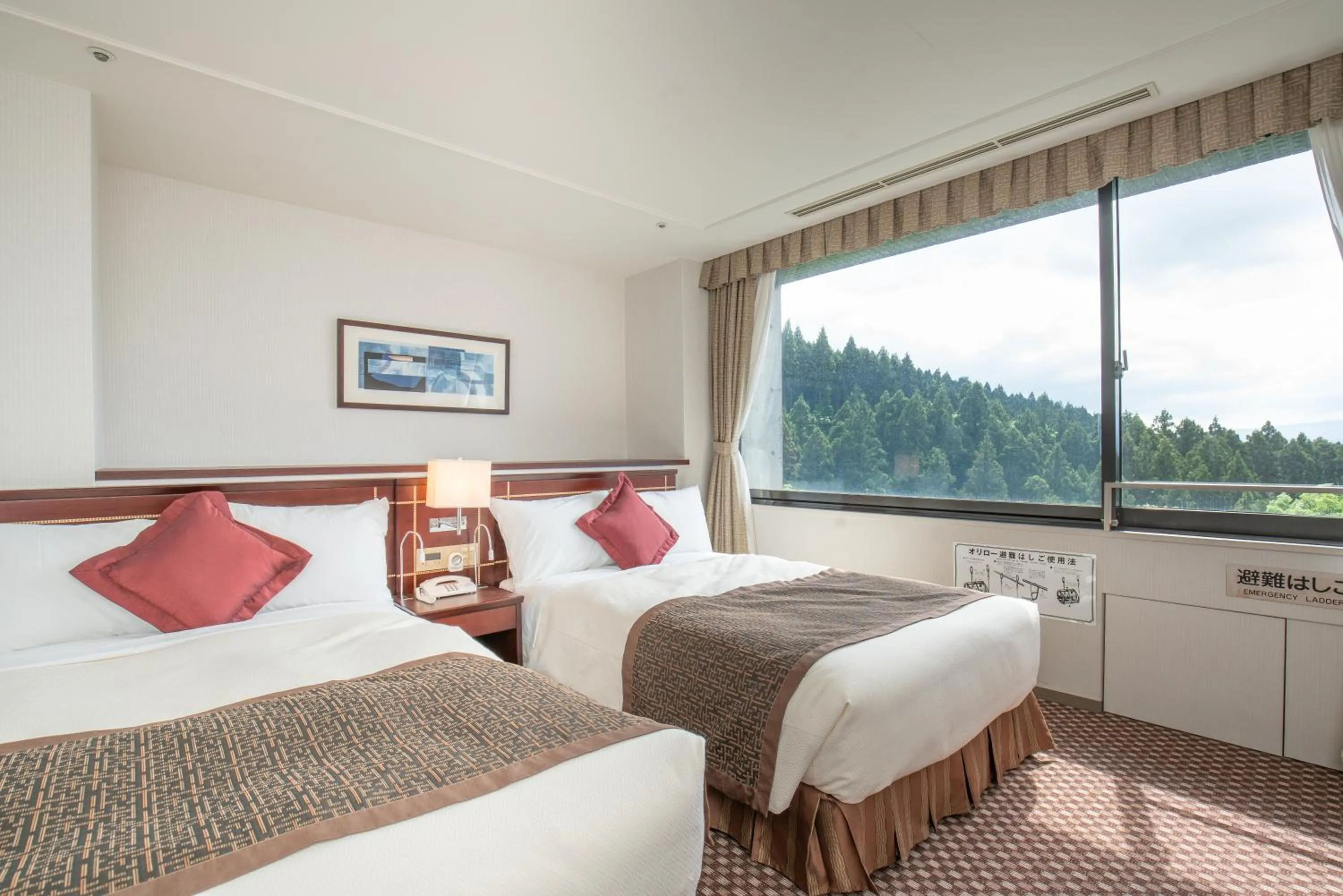 Photo of the whole room, Bed in Rembrandt Premium Fuji Gotenba