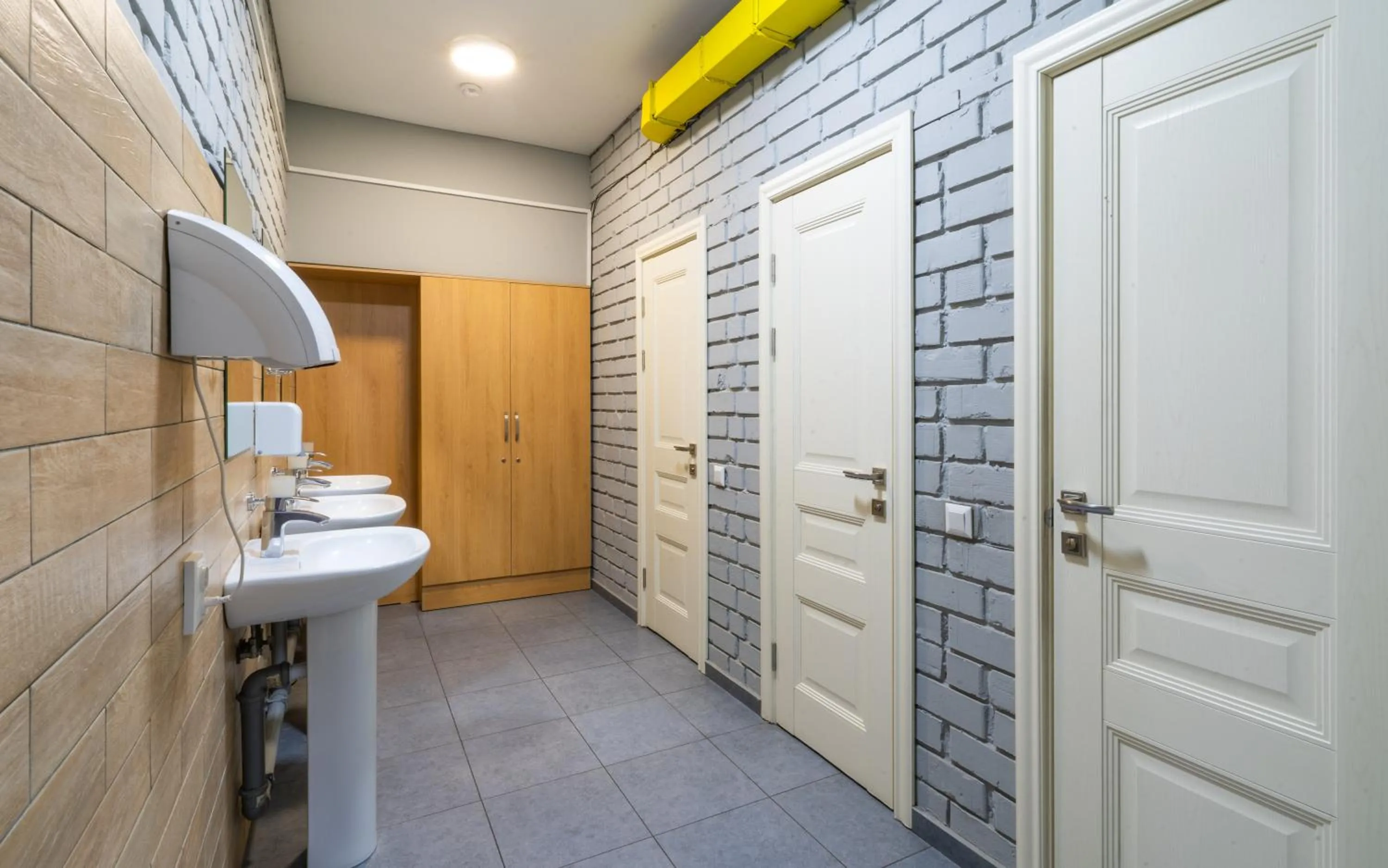 Toilet in ololoFreelander Hostel&Coworking
