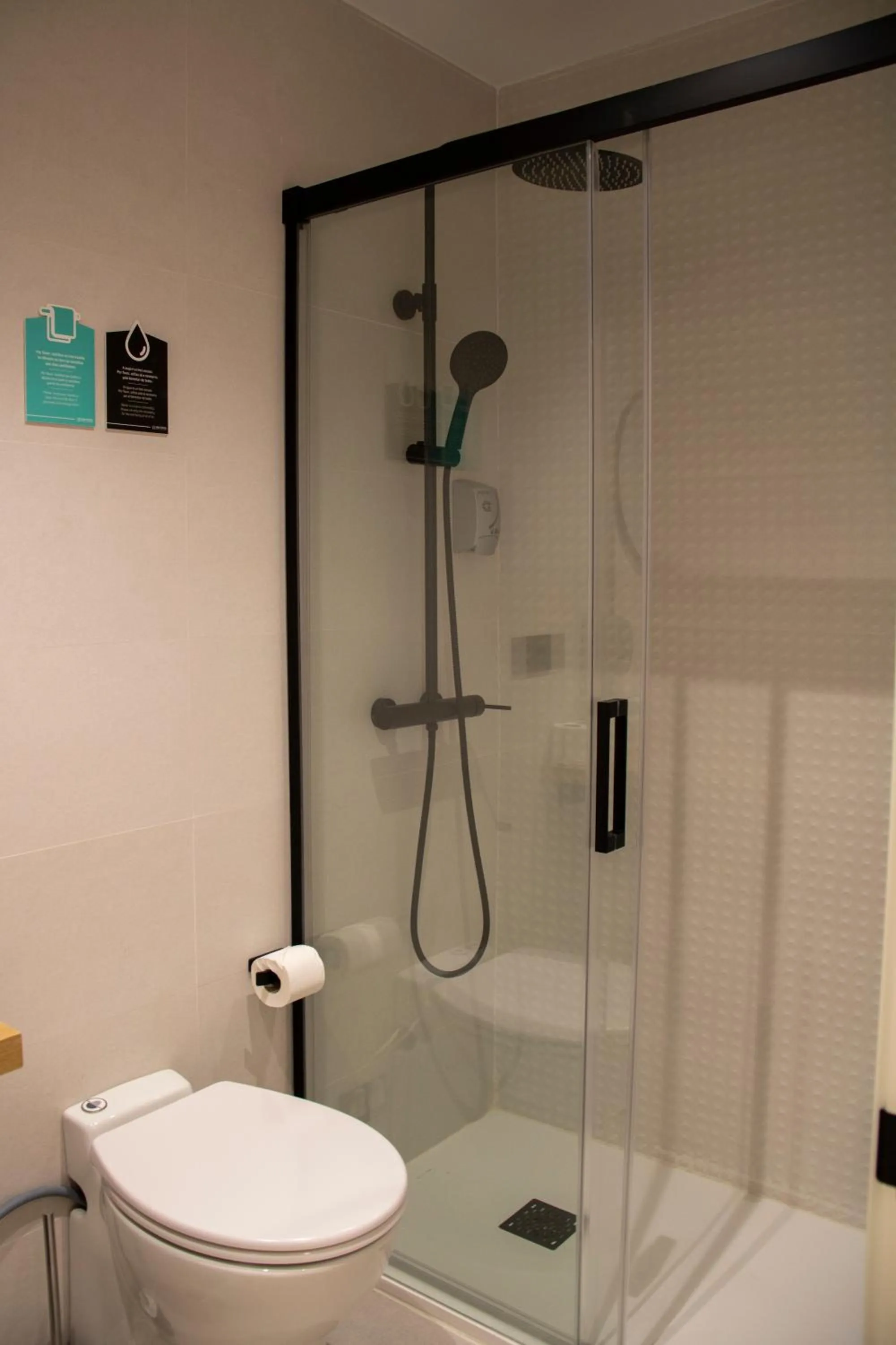 Bathroom in Hotel Alda Orzán