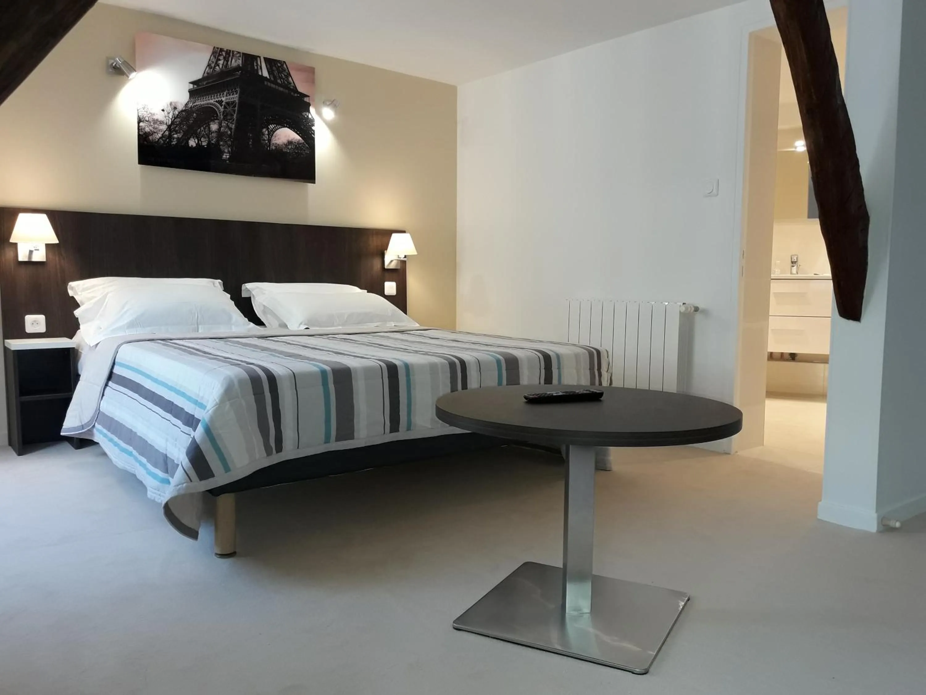 Bed in Hôtel Mazagran