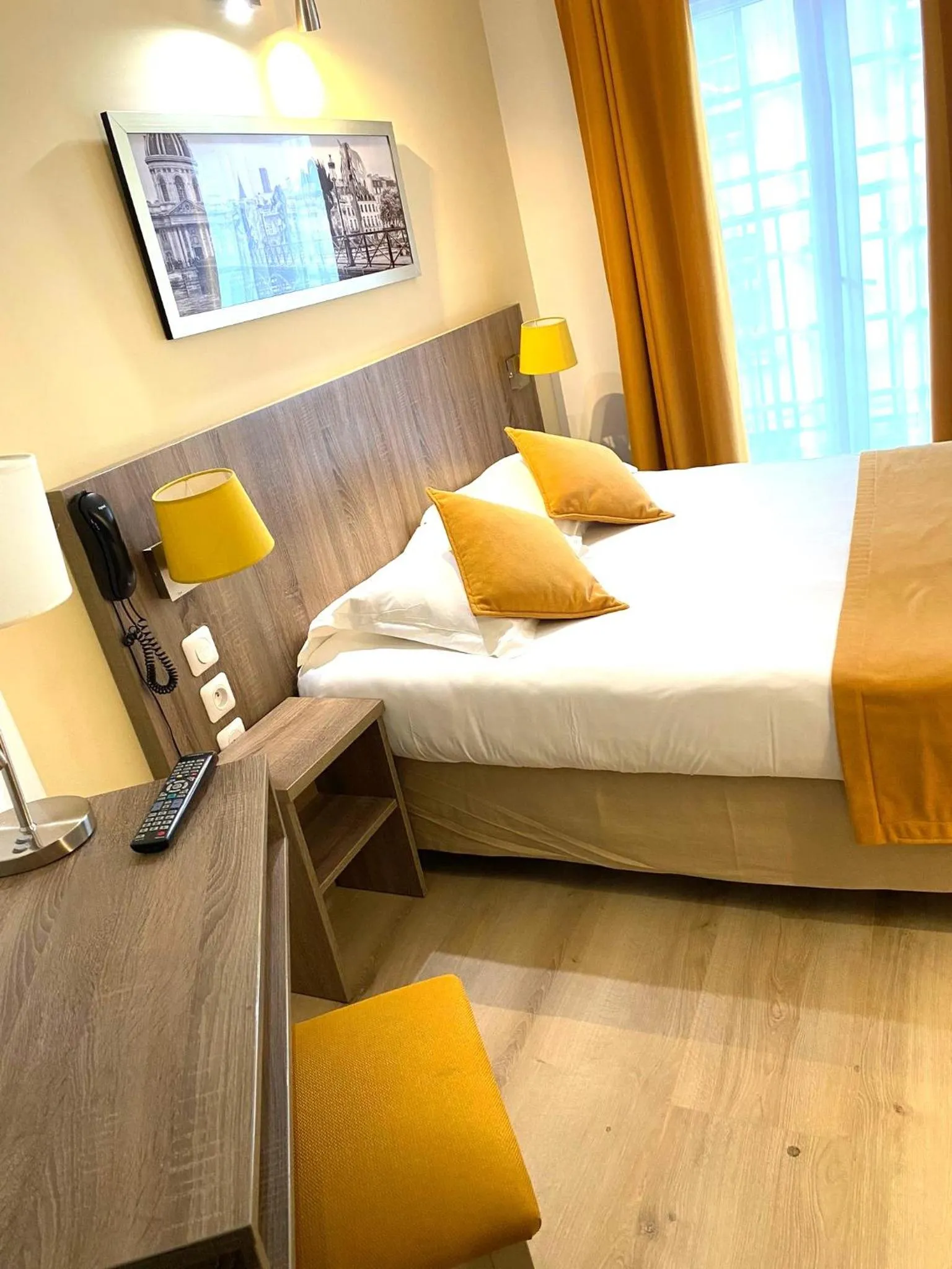 Bed in Hôtel Mazagran