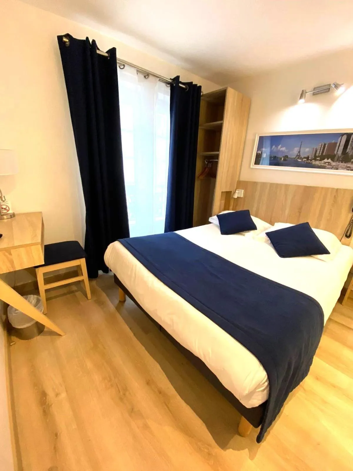 Bed in Hôtel Mazagran