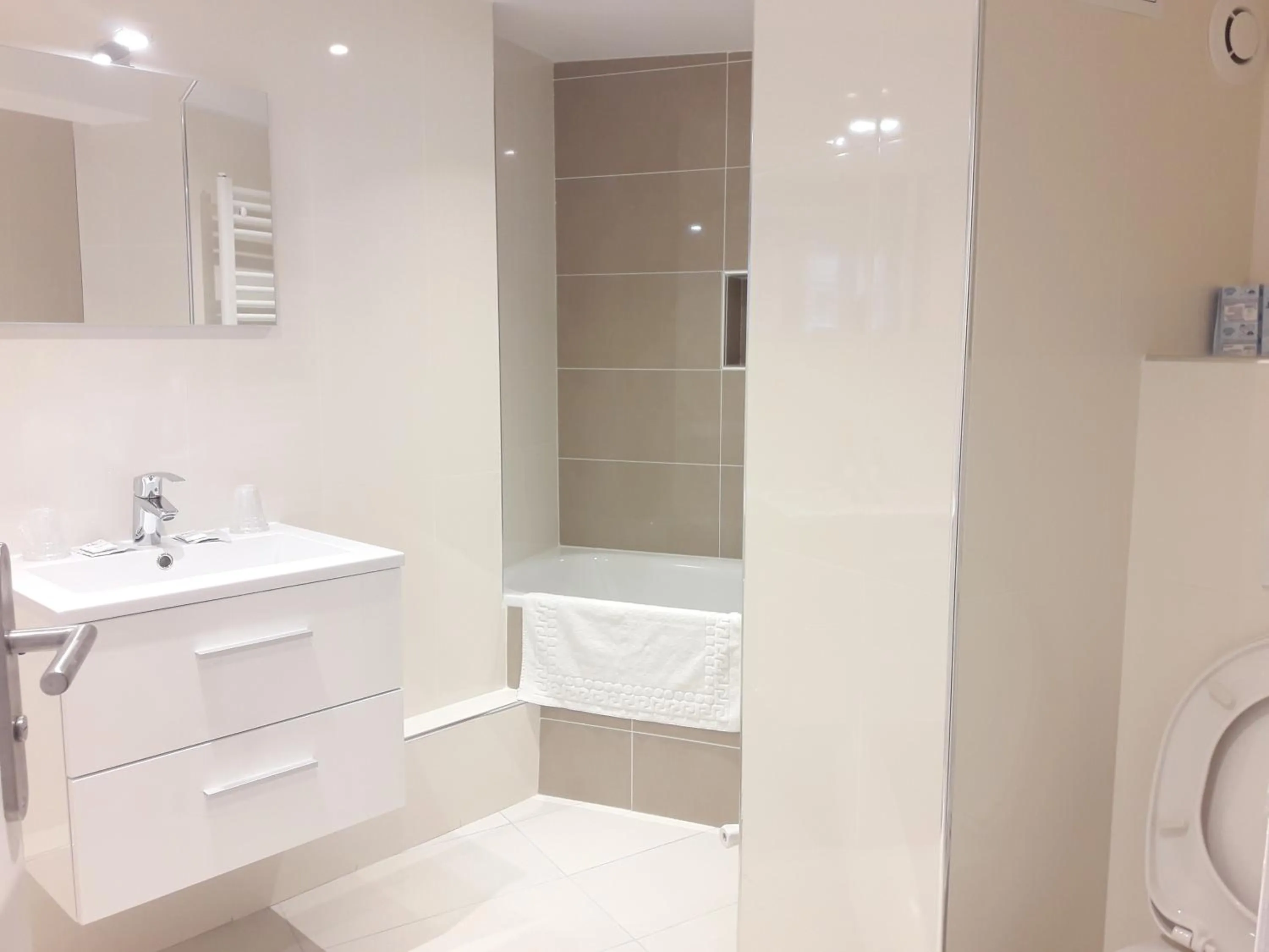 Bathroom in Hôtel Mazagran