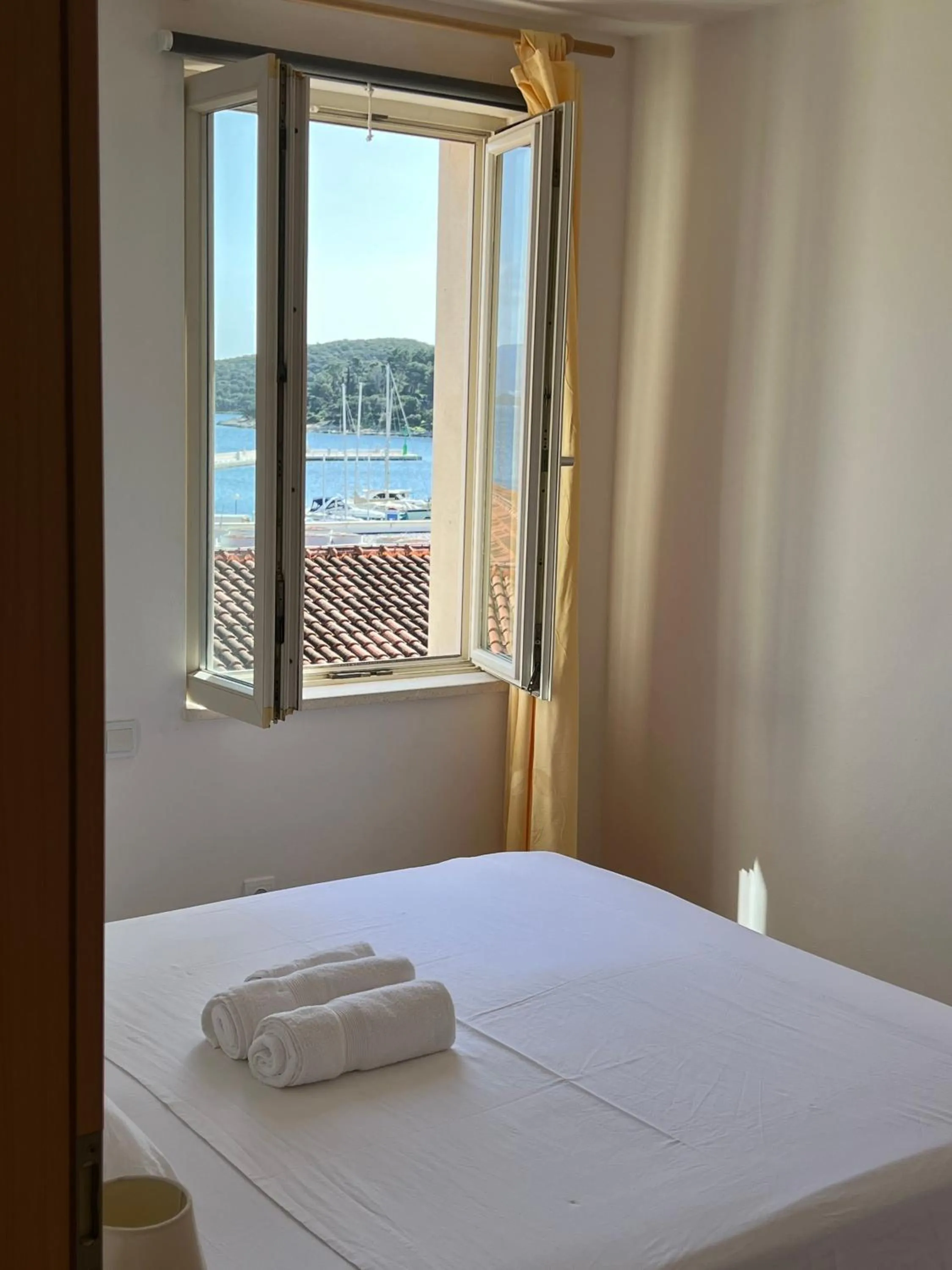 Bed in Apartments and Rooms Katija & Egon