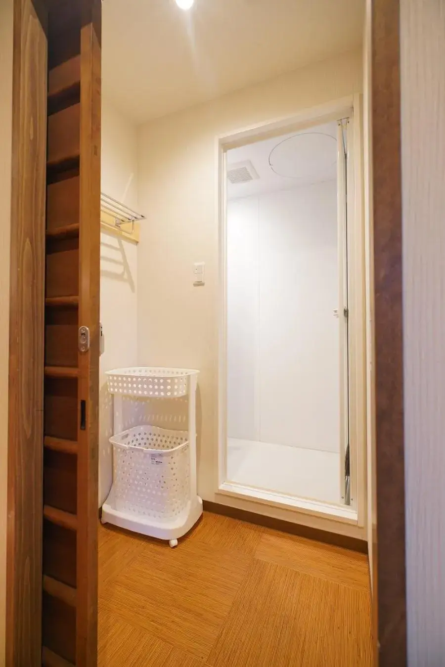 Quadruple Room with Shared Bathroom - single occupancy in Uji Tea Inn Quadruple Room with Shared Bathroom - single occupancy in Uji Tea Inn