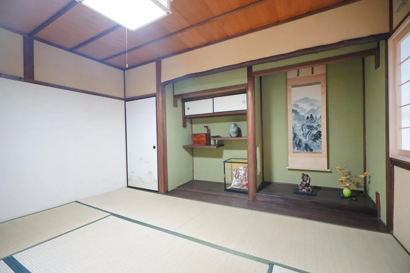 Photo of the whole room in Uji Tea Inn