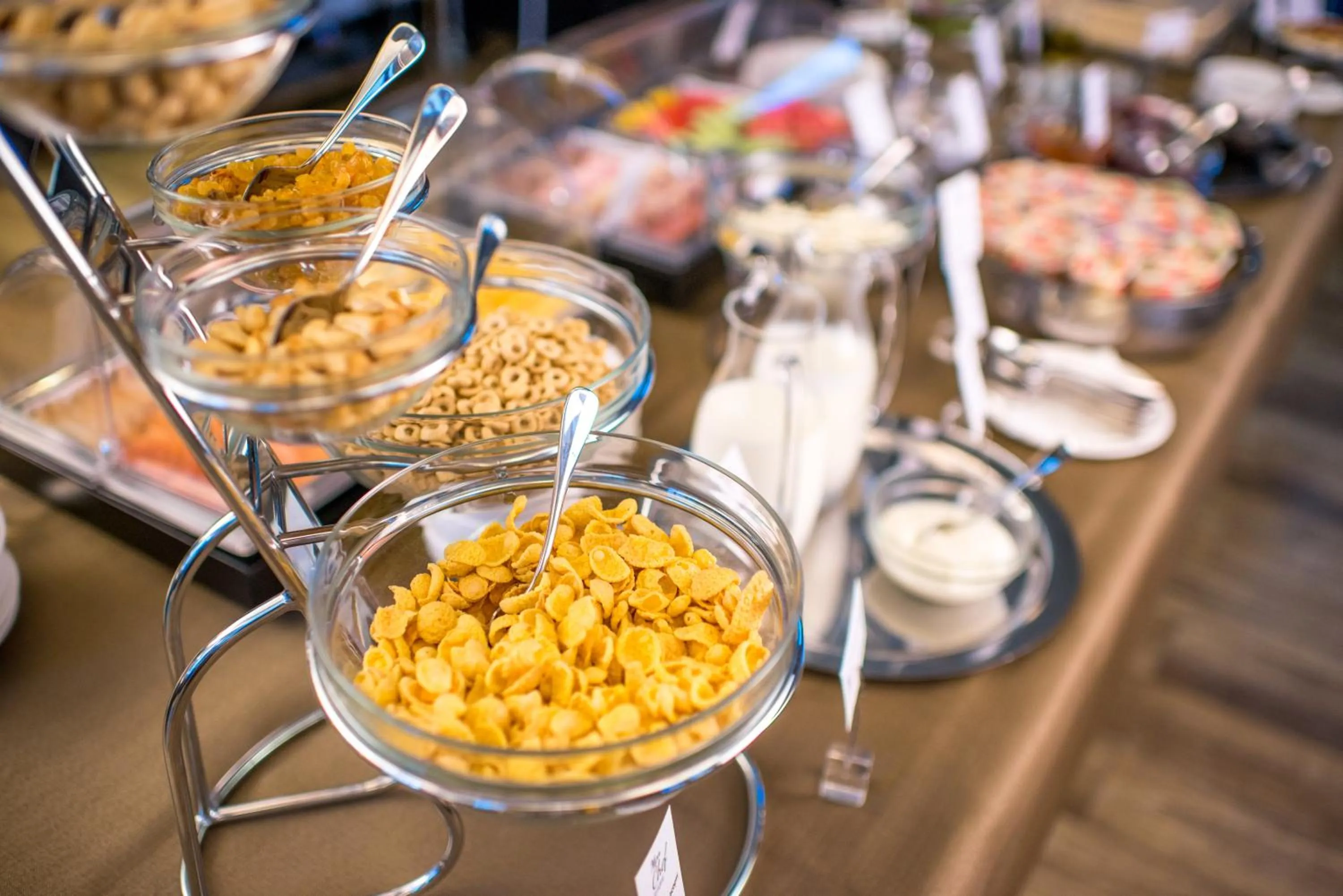 Restaurant/places to eat in Astoria Hotel