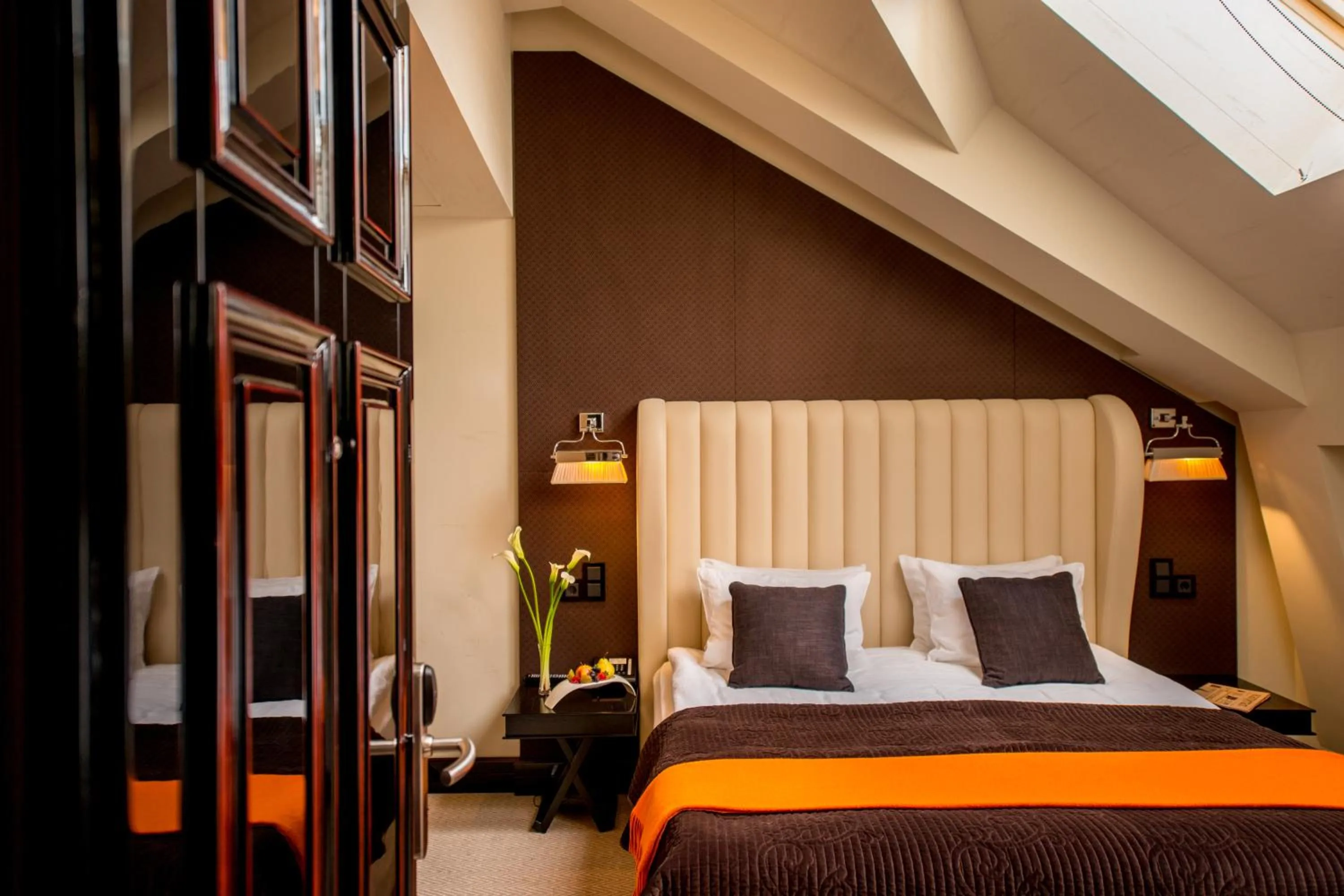 Bed in Astoria Hotel