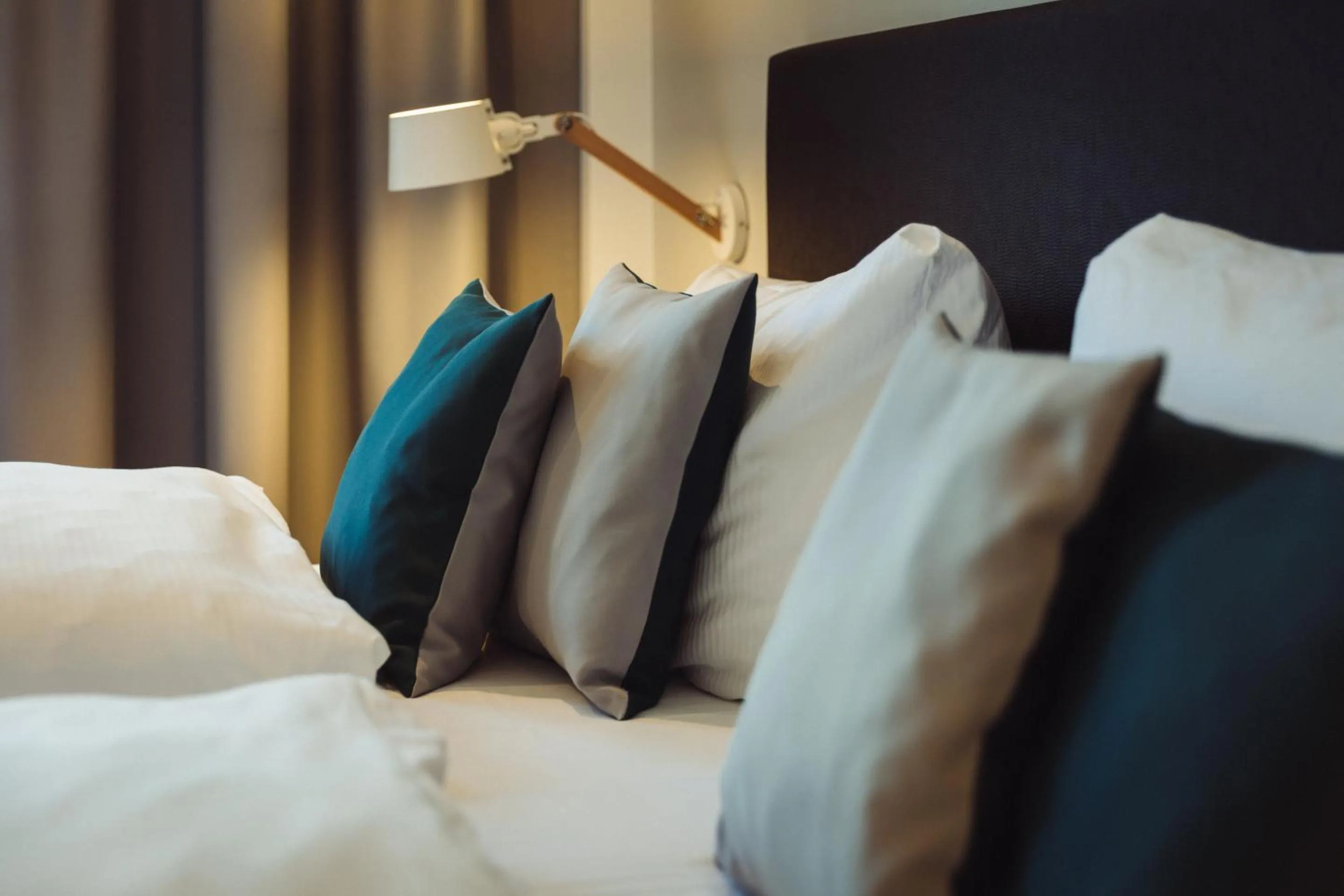 Bedroom, Bed in Hotel Zum Schwan Wanfried