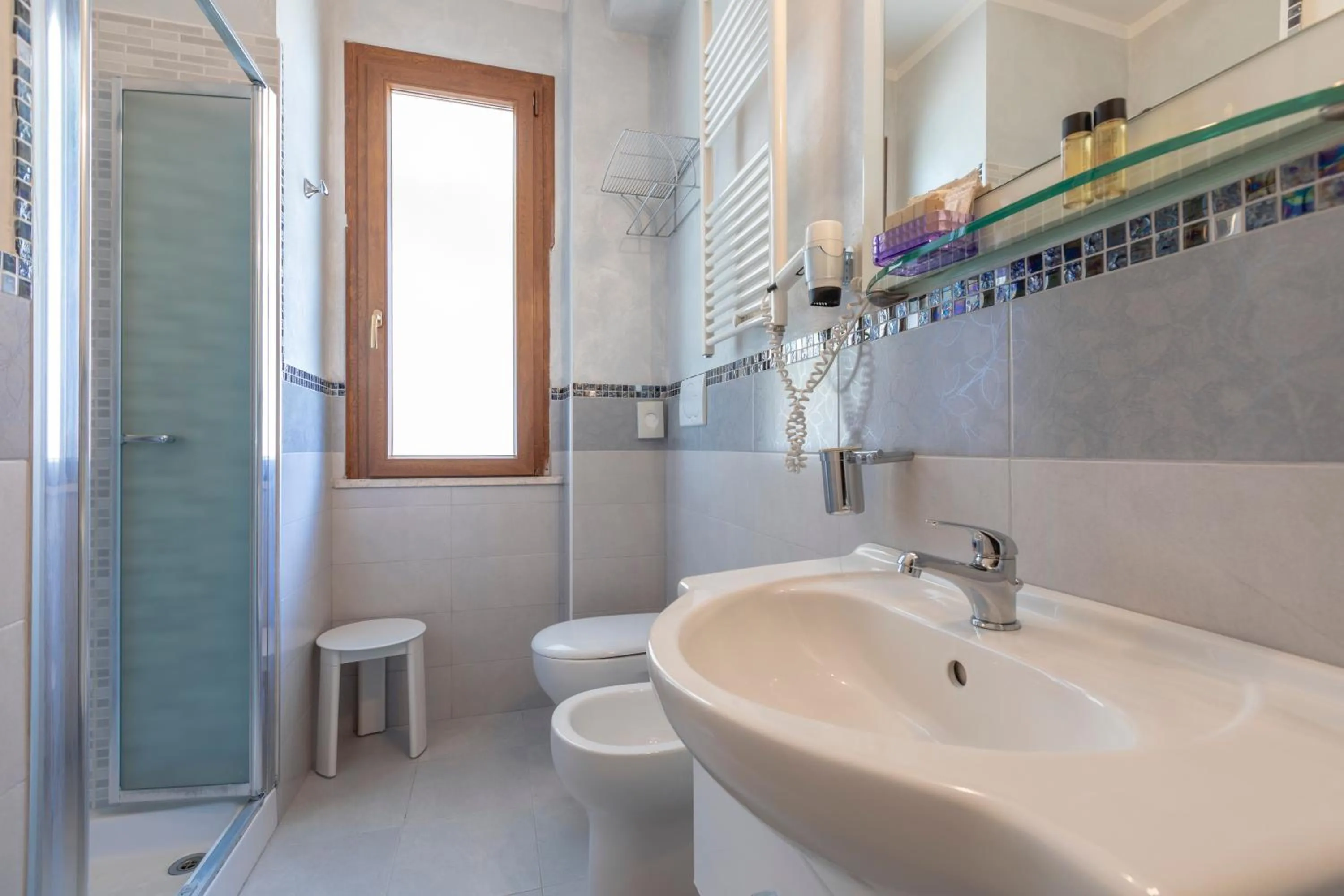 Bathroom in Hotel Deborah