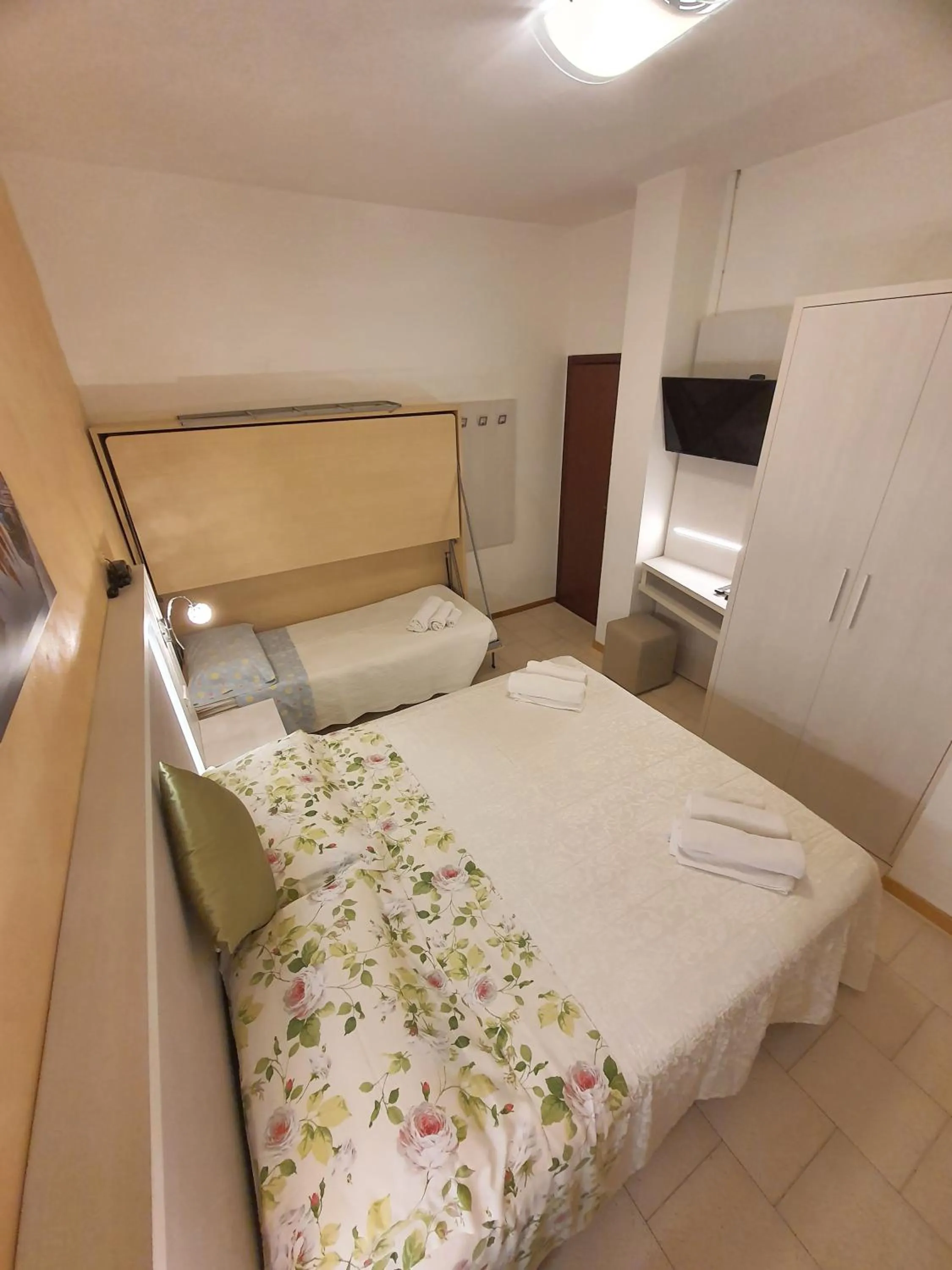 Bedroom, Bed in Hotel Deborah