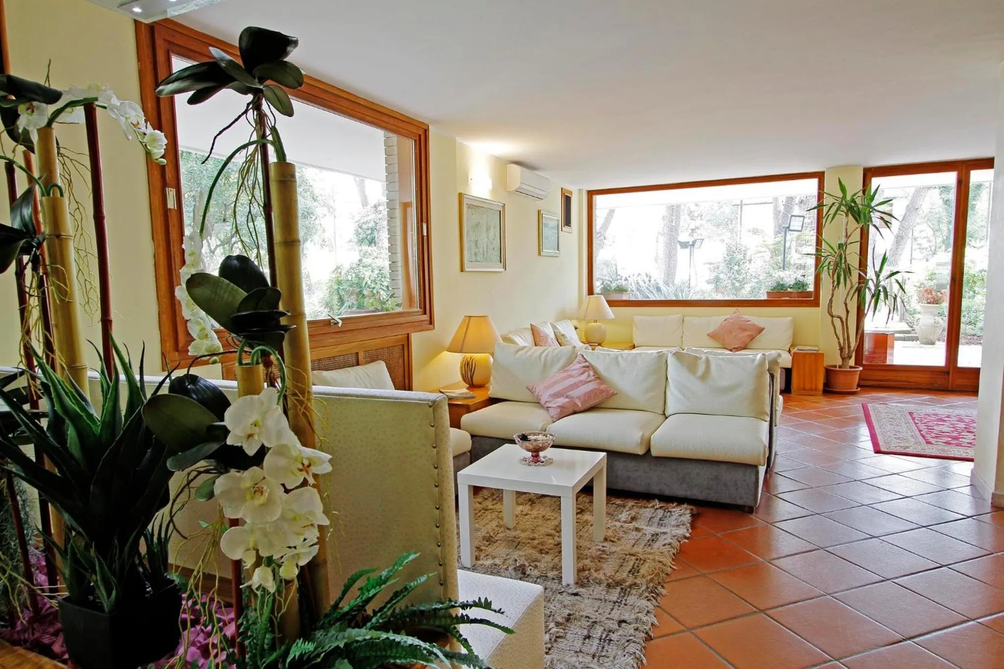 Lobby or reception in Hotel Deborah