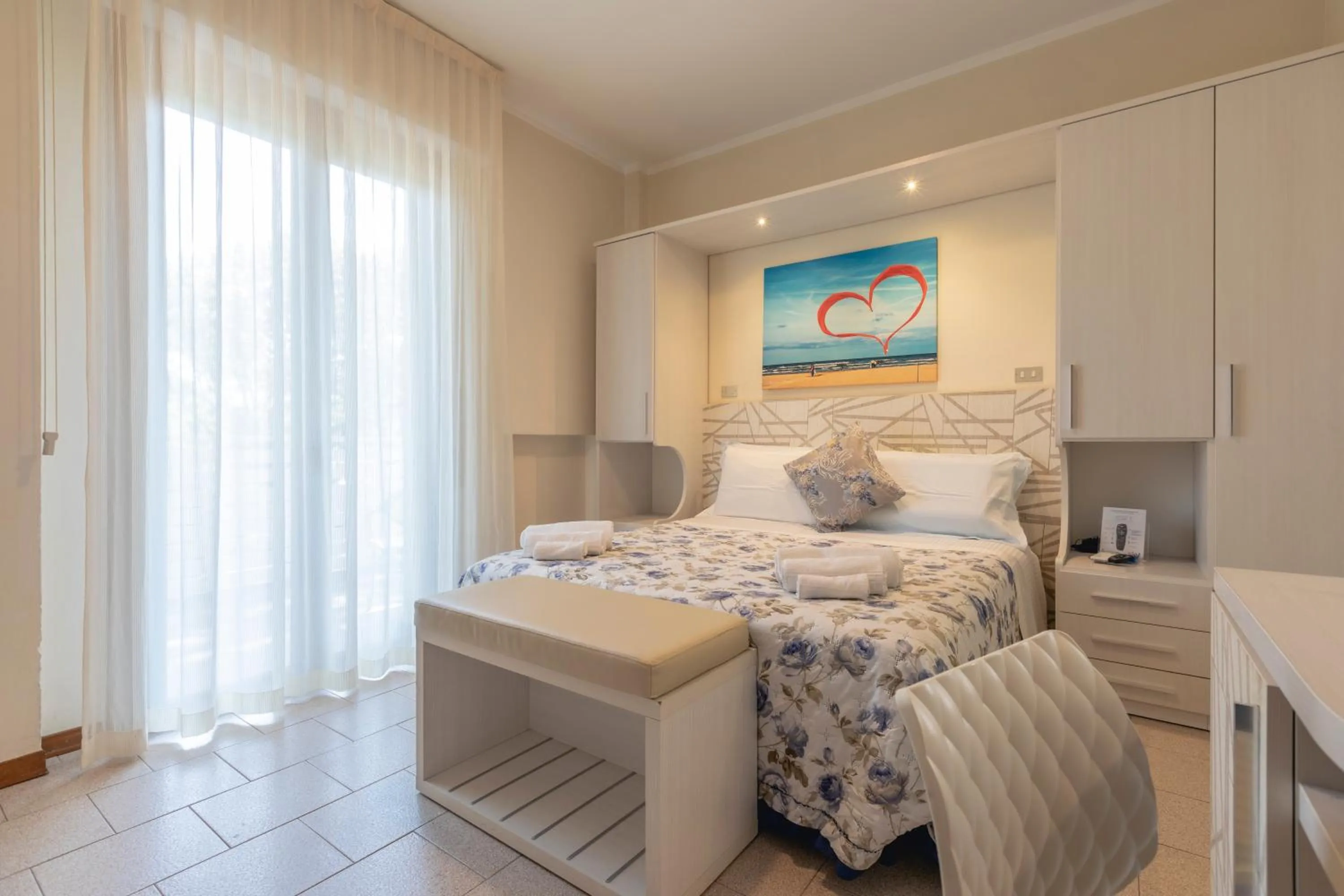 Photo of the whole room, Bed in Hotel Deborah