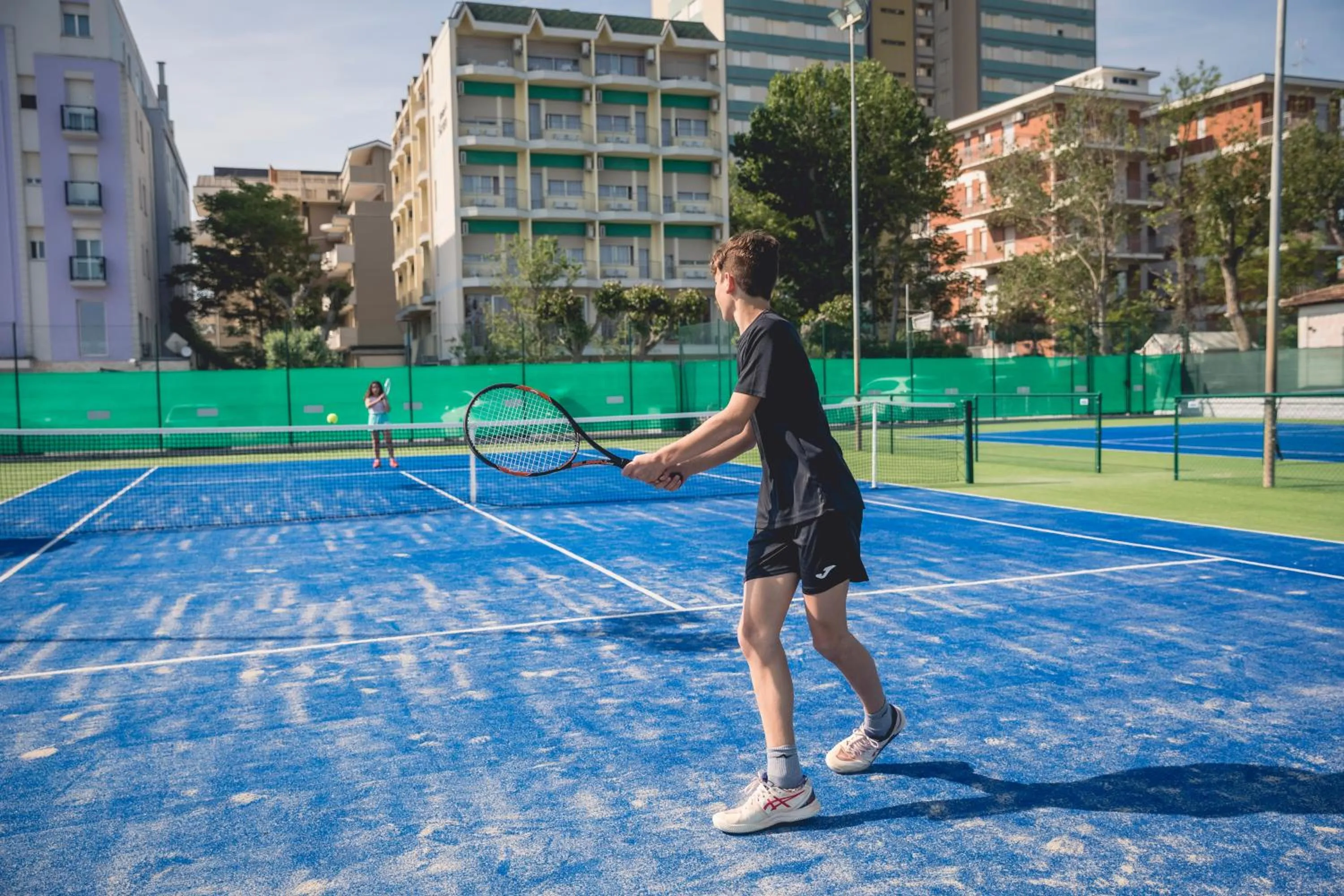 Tennis court in Hotel Deborah