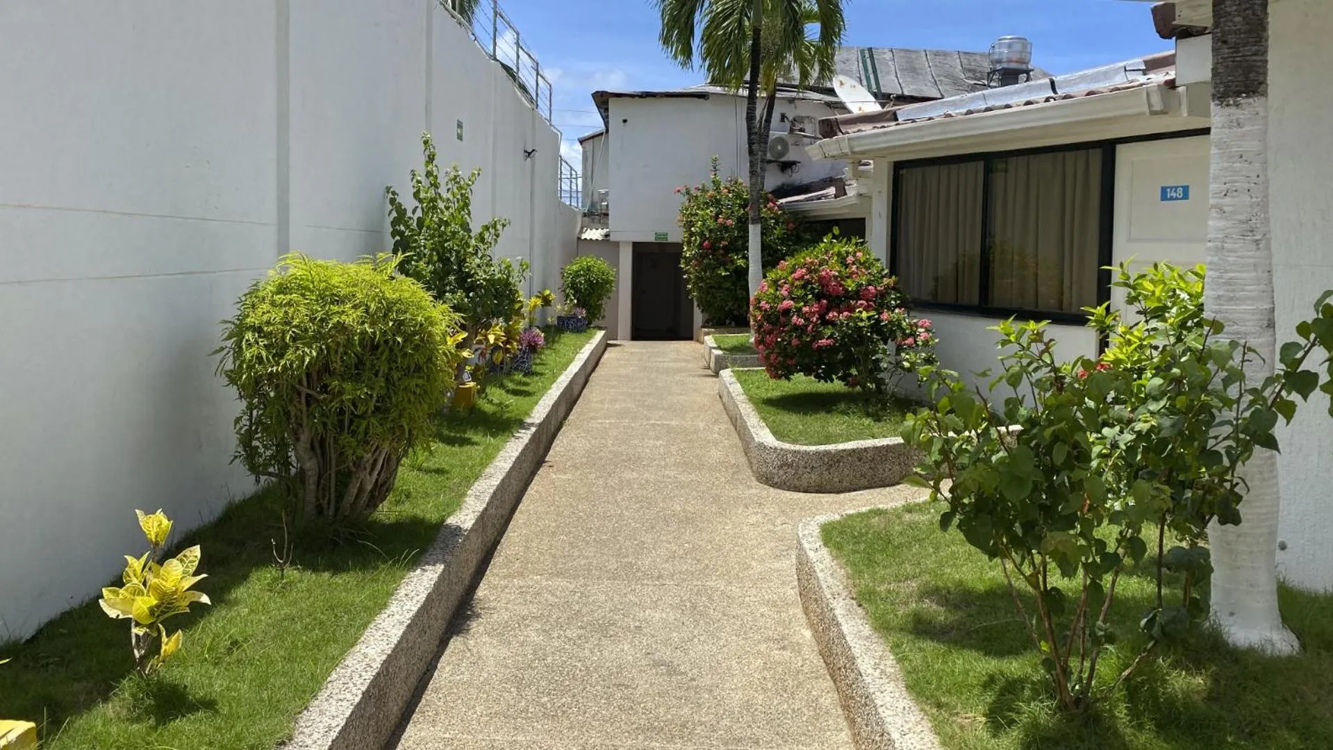 Day in Hotel Blue Reef by On vacation