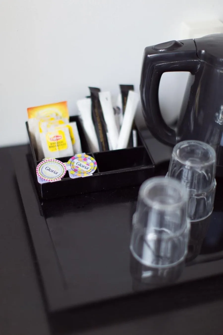 Coffee/tea facilities in Esperanto